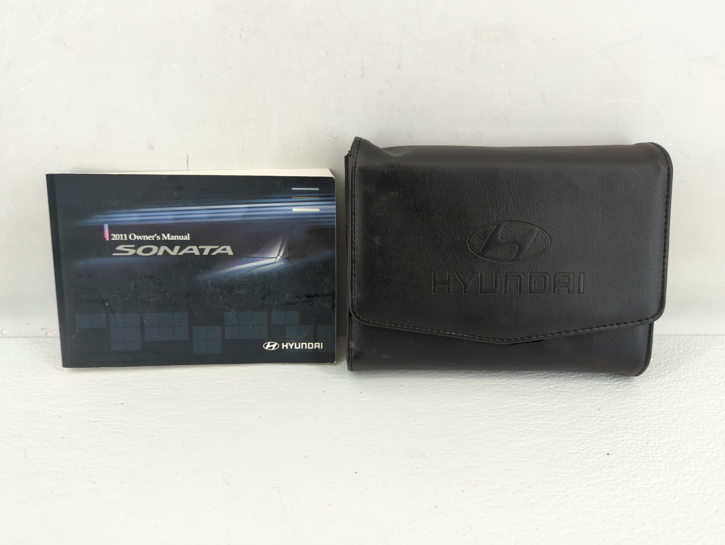 2011 Hyundai Sonata Owners Manual Book Guide P/N:A3S0-EU14J OEM Used Auto Parts - Oemusedautoparts1.com
