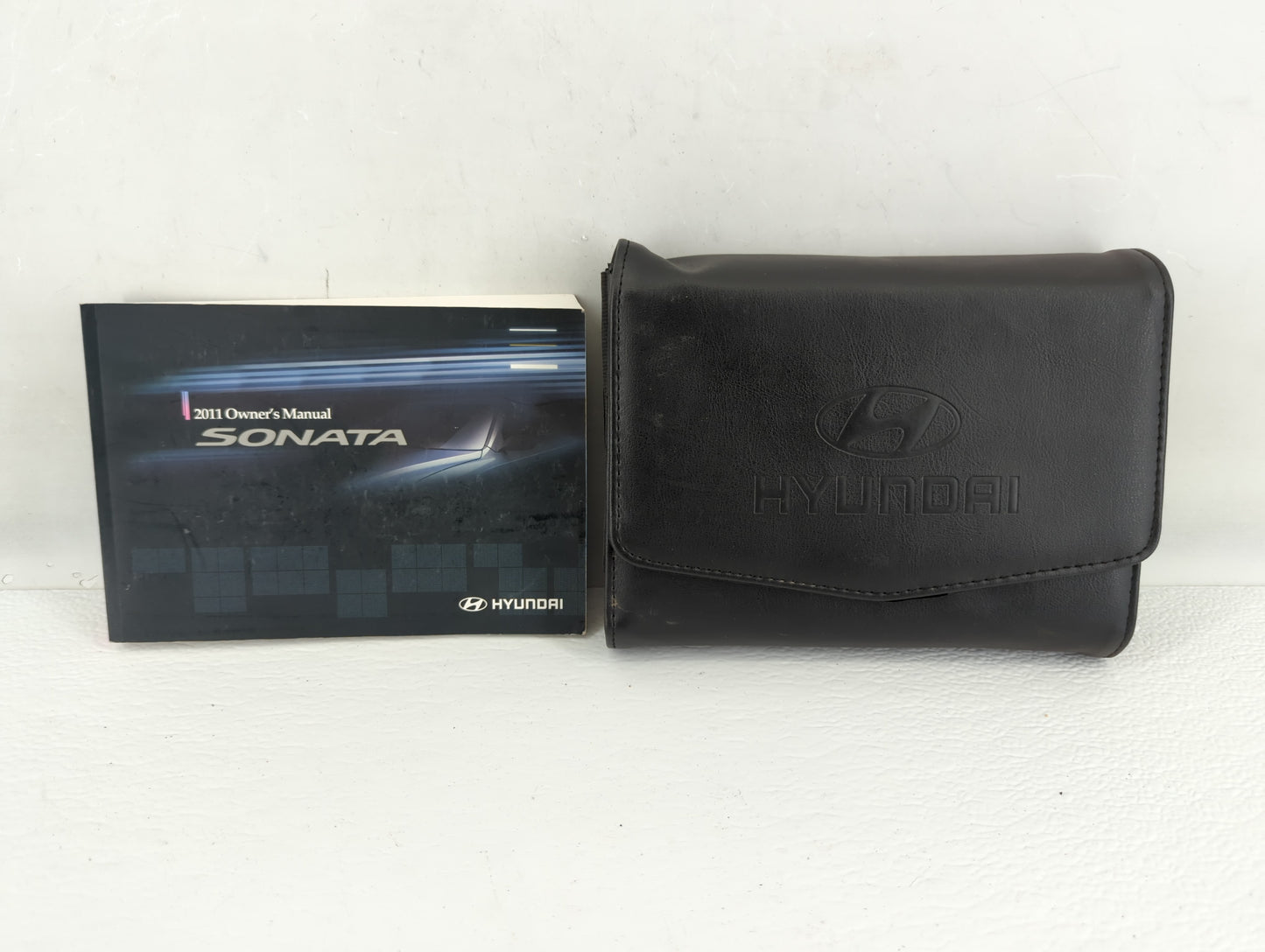 2011 Hyundai Sonata Owners Manual Book Guide P/N:A3S0-EU14J OEM Used Auto Parts - Oemusedautoparts1.com