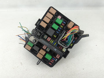2011-2014 Hyundai Sonata Fusebox Fuse Box Panel Relay Module P/N:91950-3S711 Fits Fits 2011 2012 2013 2014 OEM Used Auto Parts