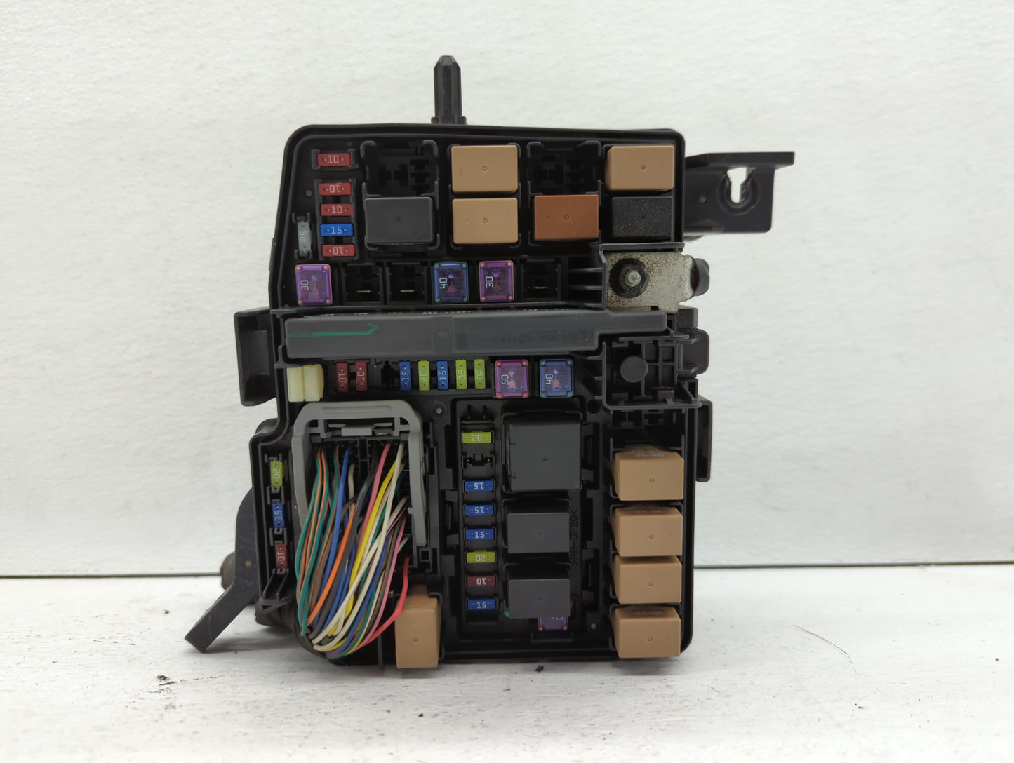 2011-2014 Hyundai Sonata Fusebox Fuse Box Panel Relay Module Fits Fits 2011 2012 2013 2014 OEM Used Auto Parts - Oemusedauto