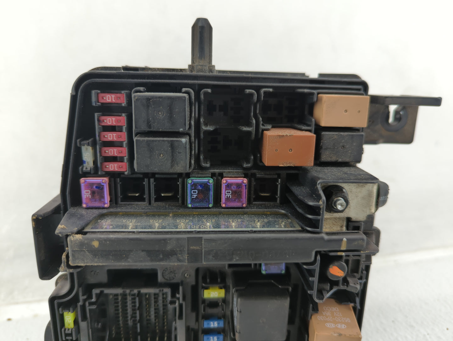 2011-2014 Hyundai Sonata Fusebox Fuse Box Panel Relay Module P/N:91950-3S711 Fits Fits 2011 2012 2013 2014 OEM Used Auto Par