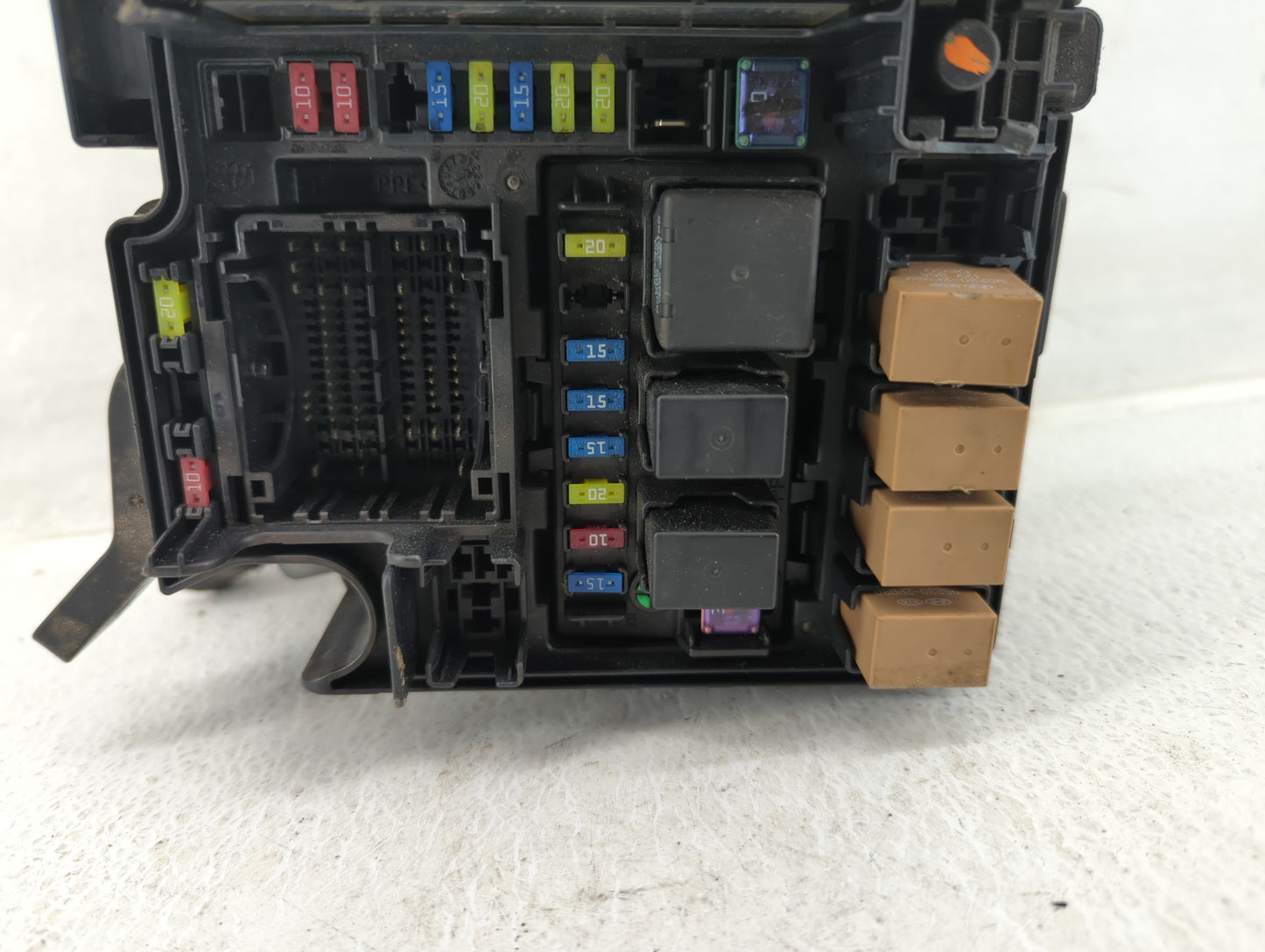 2011-2014 Hyundai Sonata Fusebox Fuse Box Panel Relay Module P/N:91950-3S711 Fits Fits 2011 2012 2013 2014 OEM Used Auto Par