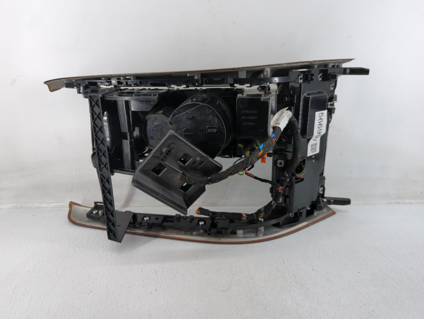2011 Hyundai Sonata Climate Control Module Temperature AC/Heater Replacement P/N:AH32-04567-A Fits OEM Used Auto Parts - Oem
