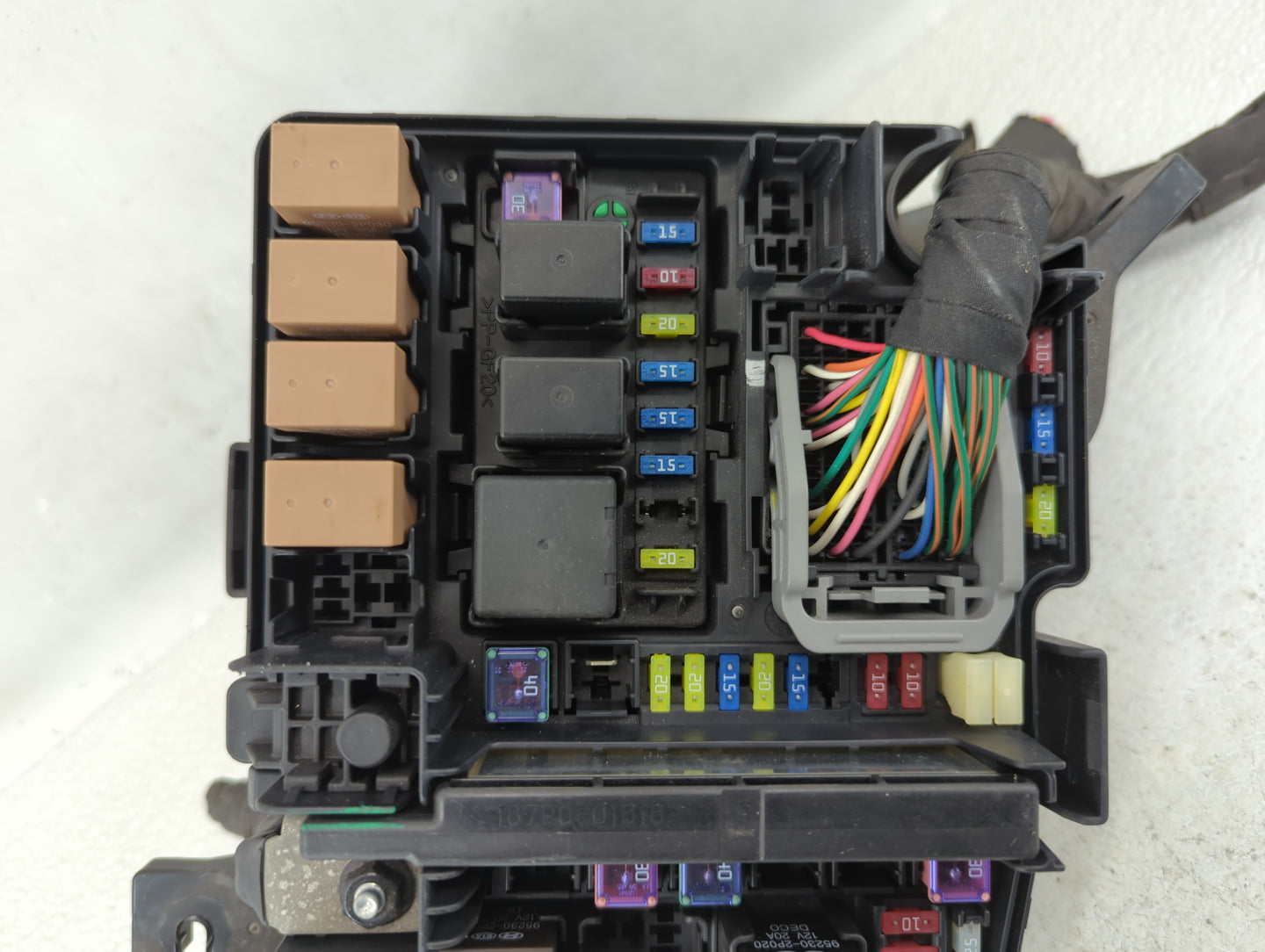 2011-2014 Hyundai Sonata Fusebox Fuse Box Panel Relay Module P/N:18790-01316 Fits Fits 2011 2012 2013 2014 OEM Used Auto Par