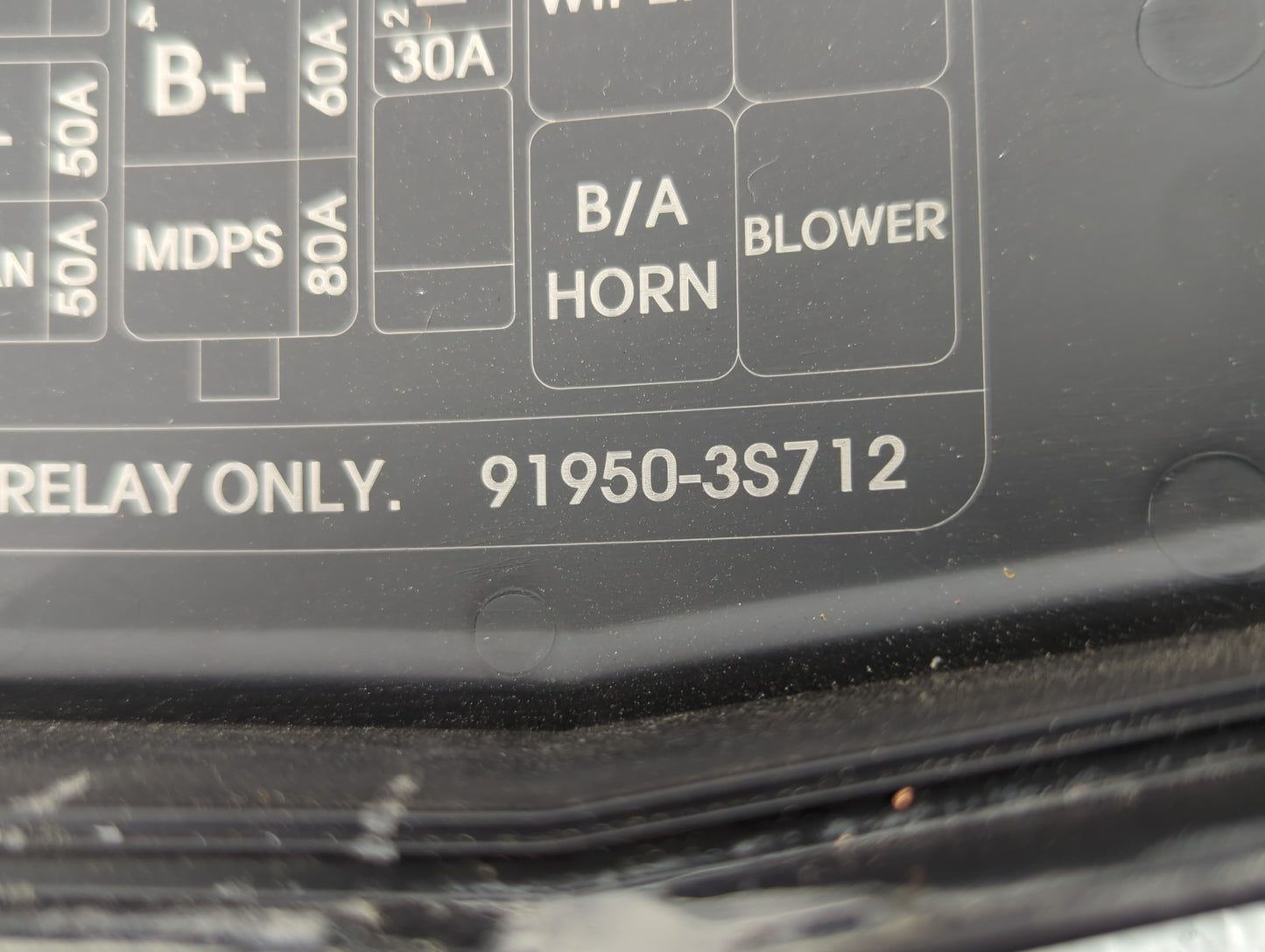 2011-2014 Hyundai Sonata Fusebox Fuse Box Panel Relay Module P/N:91950-3S712 Fits Fits 2011 2012 2013 2014 OEM Used Auto Par