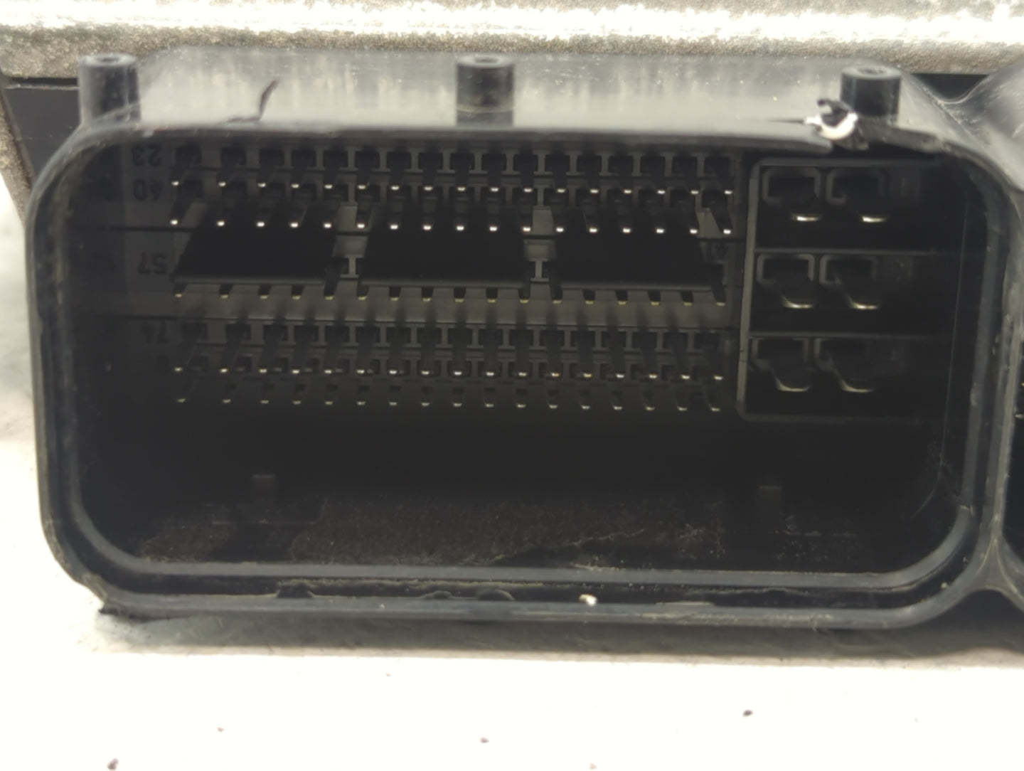 2011-2014 Hyundai Sonata PCM Engine Control Computer ECU ECM PCU OEM P/N:39111-2G671 39101-2G671 Fits Fits 2011 2012 2013 20
