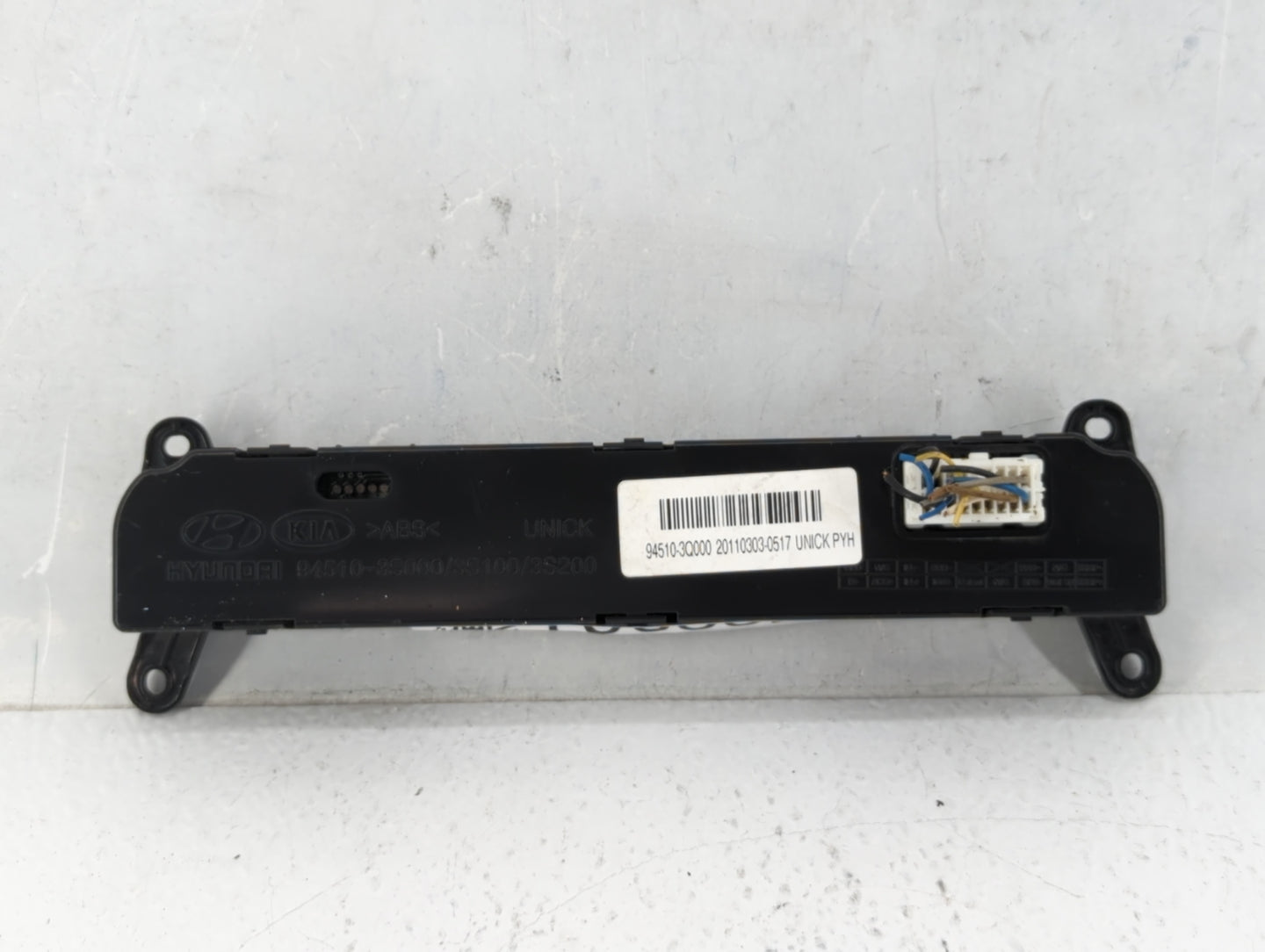 2011-2011 Hyundai Sonata Information Display Screen - Oemusedautoparts1.com