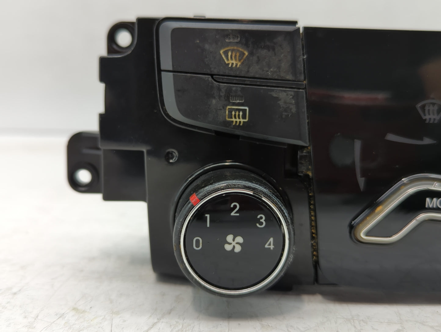 2011 Hyundai Sonata Climate Control Module Temperature AC/Heater Replacement P/N:97250-3Q000 Fits OEM Used Auto Parts - Oemu
