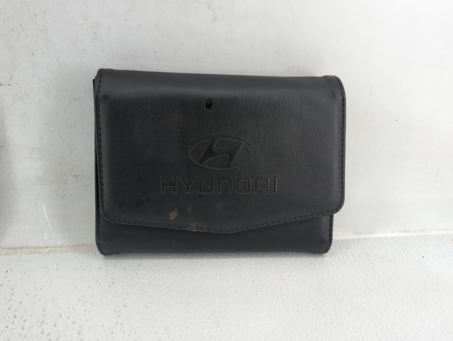 2011 Hyundai Sonata Owners Manual Book Guide P/N:A3S0-EU14J OEM Used Auto Parts - Oemusedautoparts1.com