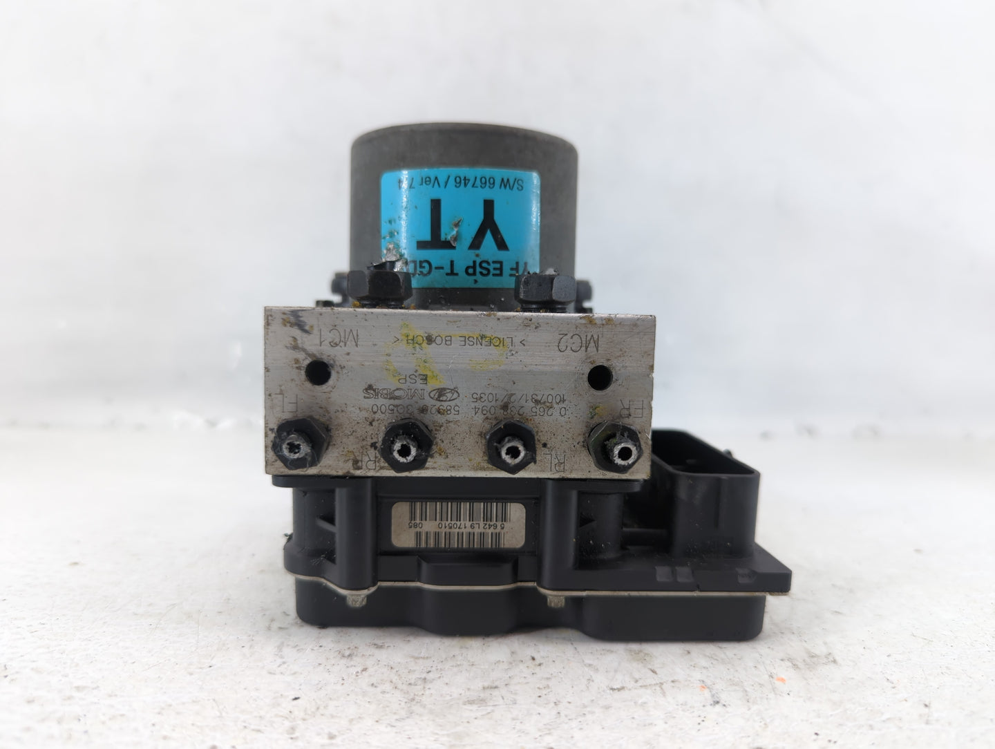 2011-2013 Hyundai Sonata ABS Pump Control Module Replacement P/N:58920-3Q500 Fits Fits 2011 2012 2013 OEM Used Auto Parts - 