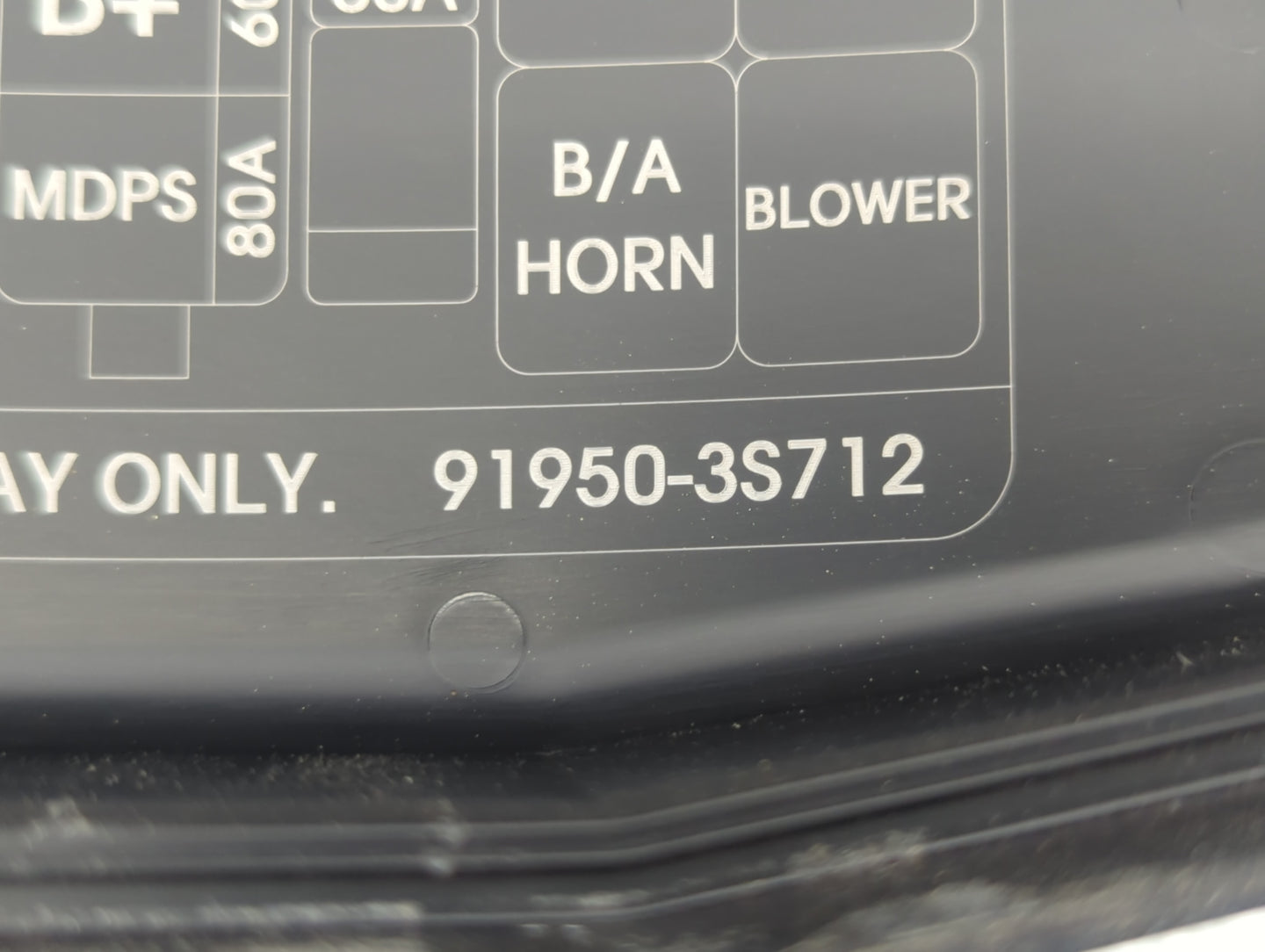 2011-2014 Hyundai Sonata Fusebox Fuse Box Panel Relay Module P/N:91950-3S712 Fits Fits 2011 2012 2013 2014 OEM Used Auto Par
