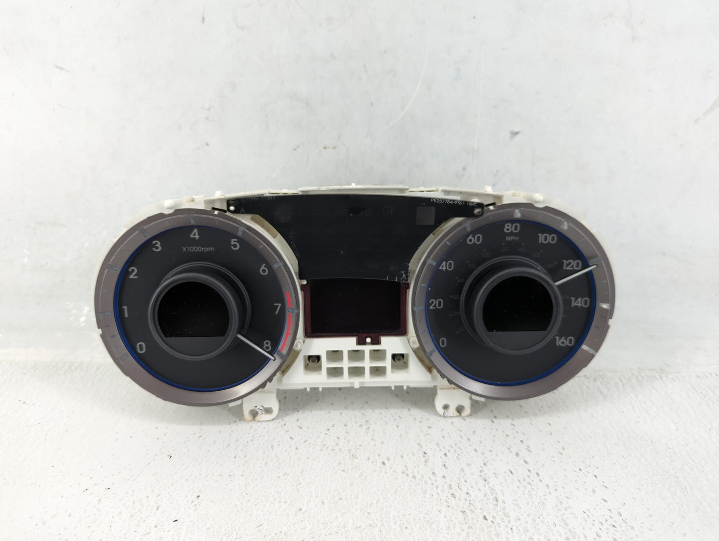 2011-2014 Hyundai Sonata Instrument Cluster Speedometer Gauges P/N:TN257470-0751 Fits Fits 2011 2012 2013 2014 OEM Used Auto