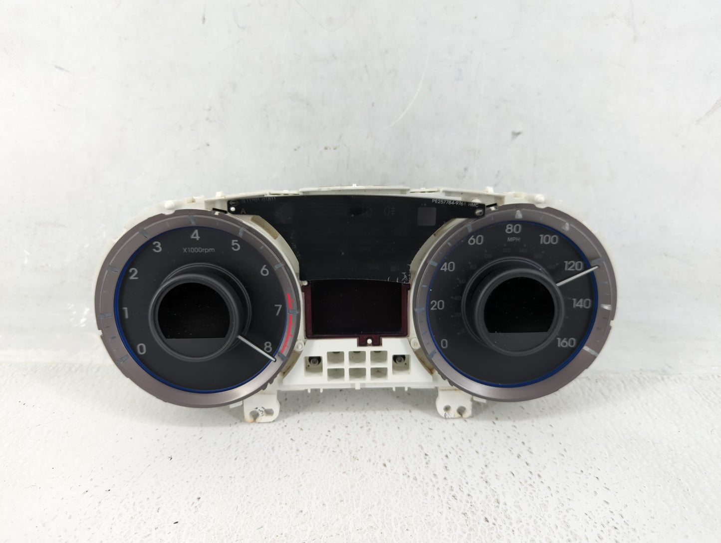 2011-2014 Hyundai Sonata Instrument Cluster Speedometer Gauges P/N:TN257470-0751 Fits Fits 2011 2012 2013 2014 OEM Used Auto