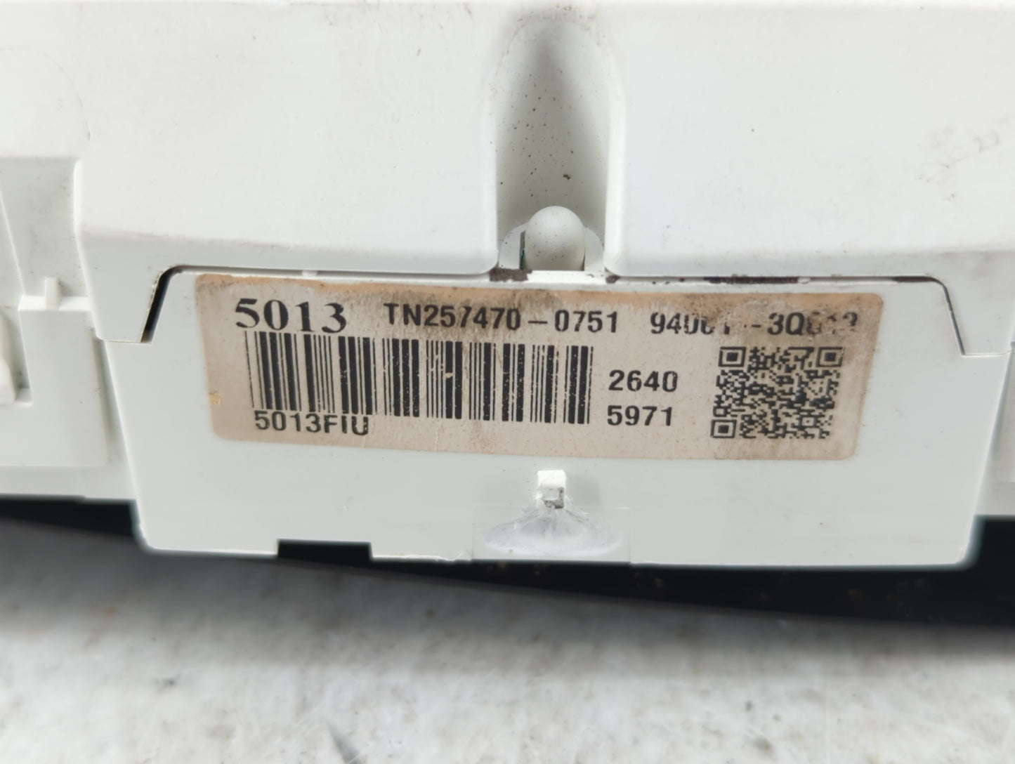2011-2014 Hyundai Sonata Instrument Cluster Speedometer Gauges P/N:TN257470-0751 Fits Fits 2011 2012 2013 2014 OEM Used Auto