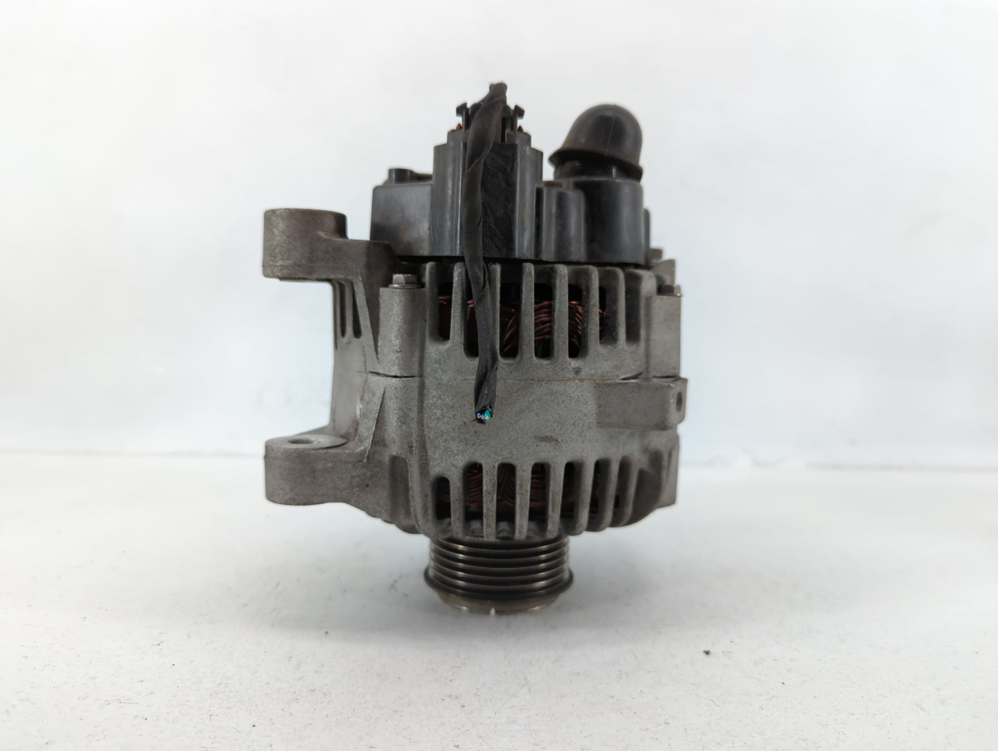 2011-2013 Hyundai Sonata Alternator Replacement Generator Charging Assembly Engine OEM P/N:2606184 B 37300-2G150 Fits OEM Us