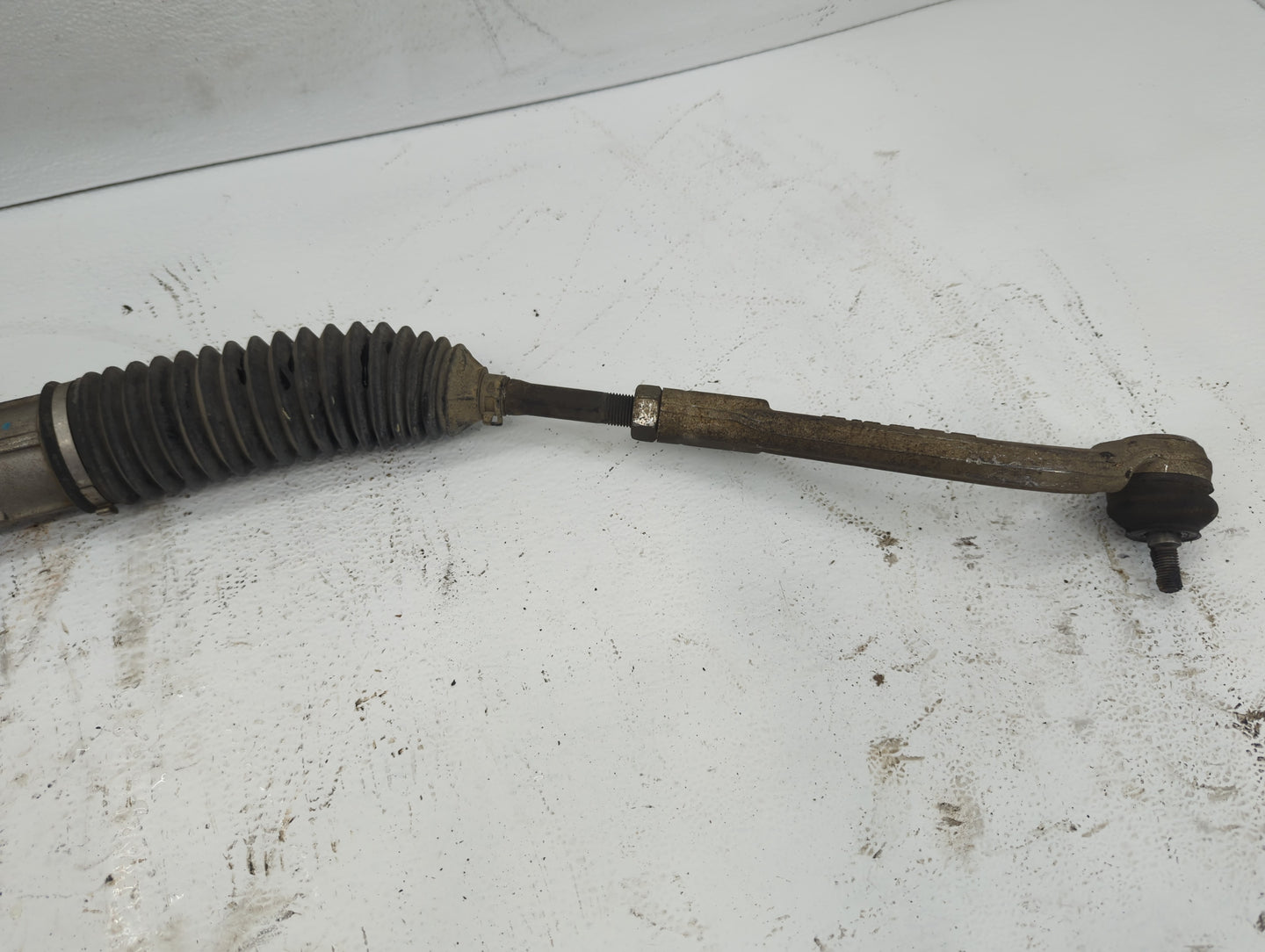 2011 Hyundai Sonata Rack and Pinion Steering Gear P/N:565004R100 Fits OEM Used Auto Parts - Oemusedautoparts1.com