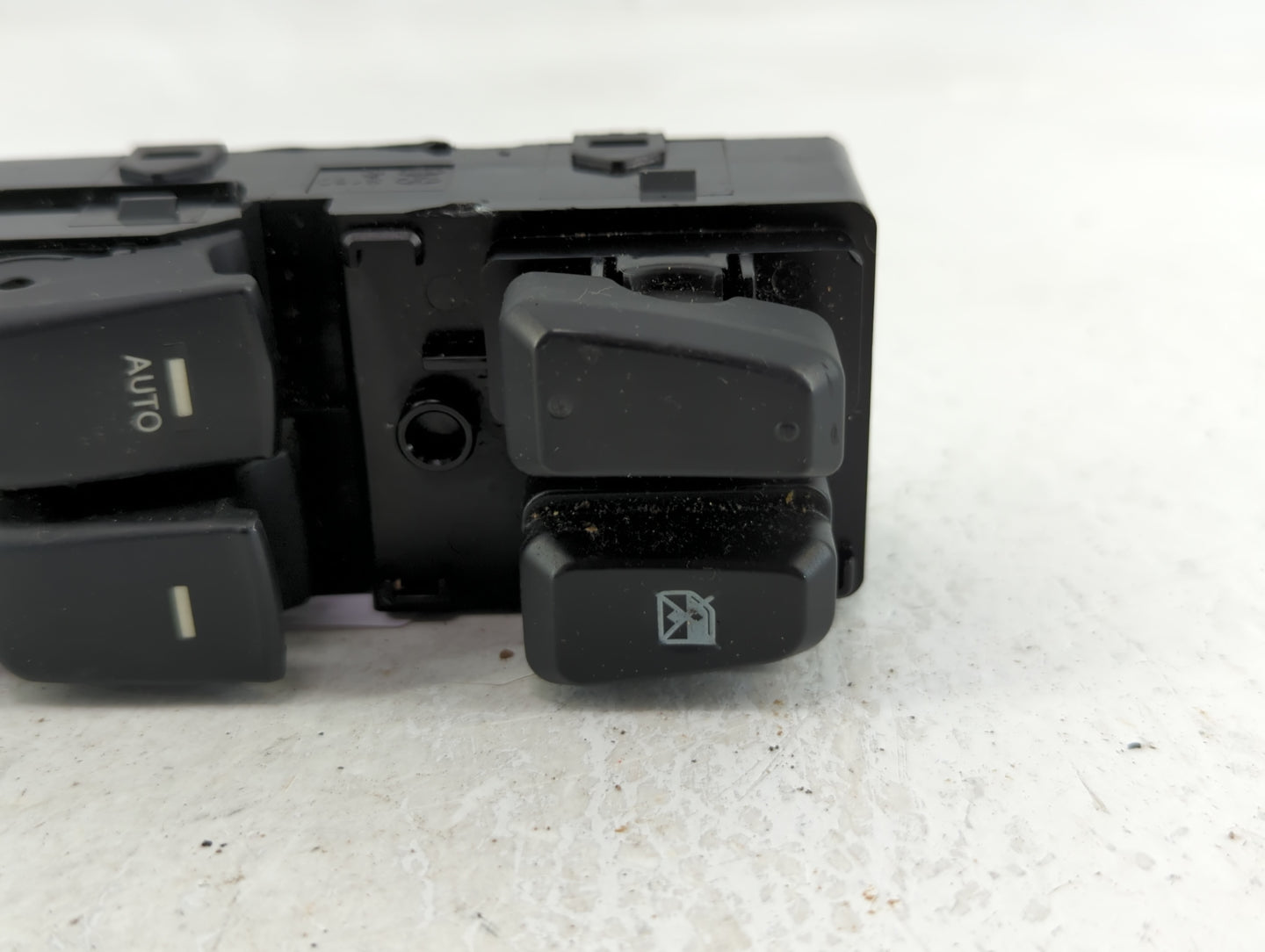 2011-2015 Hyundai Sonata Master Power Window Switch Replacement Driver Side Left P/N:202008876 Fits Fits 2011 2012 2013 2014
