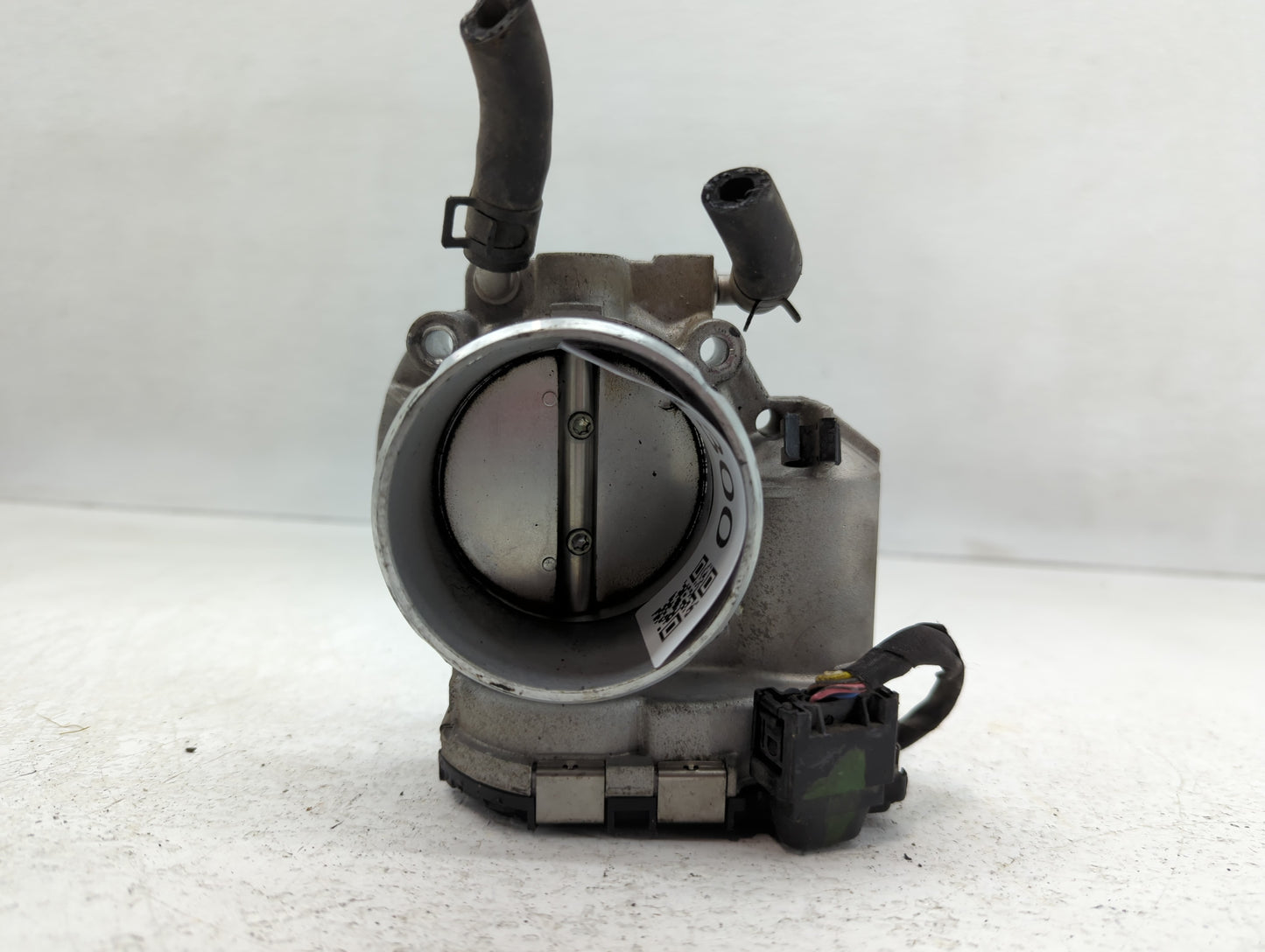 2011-2014 Hyundai Sonata Throttle Body P/N:35100-2G700 Fits Fits 2011 2012 2013 2014 2015 2016 OEM Used Auto Parts - Oemused