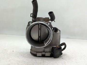 2011-2014 Hyundai Sonata Throttle Body P/N:35100-2G700 Fits Fits 2011 2012 2013 2014 2015 2016 OEM Used Auto Parts - Oemused