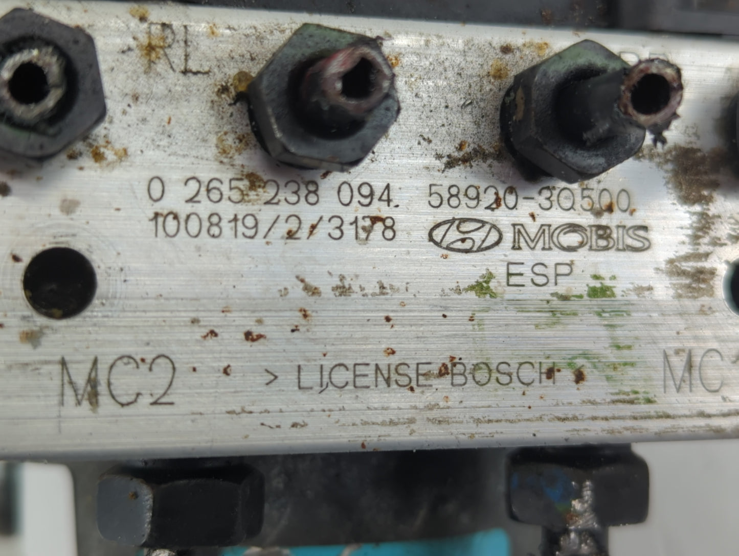 2011-2013 Hyundai Sonata ABS Pump Control Module Replacement P/N:58920-30500 0 265 238 094 Fits Fits 2011 2012 2013 OEM Used