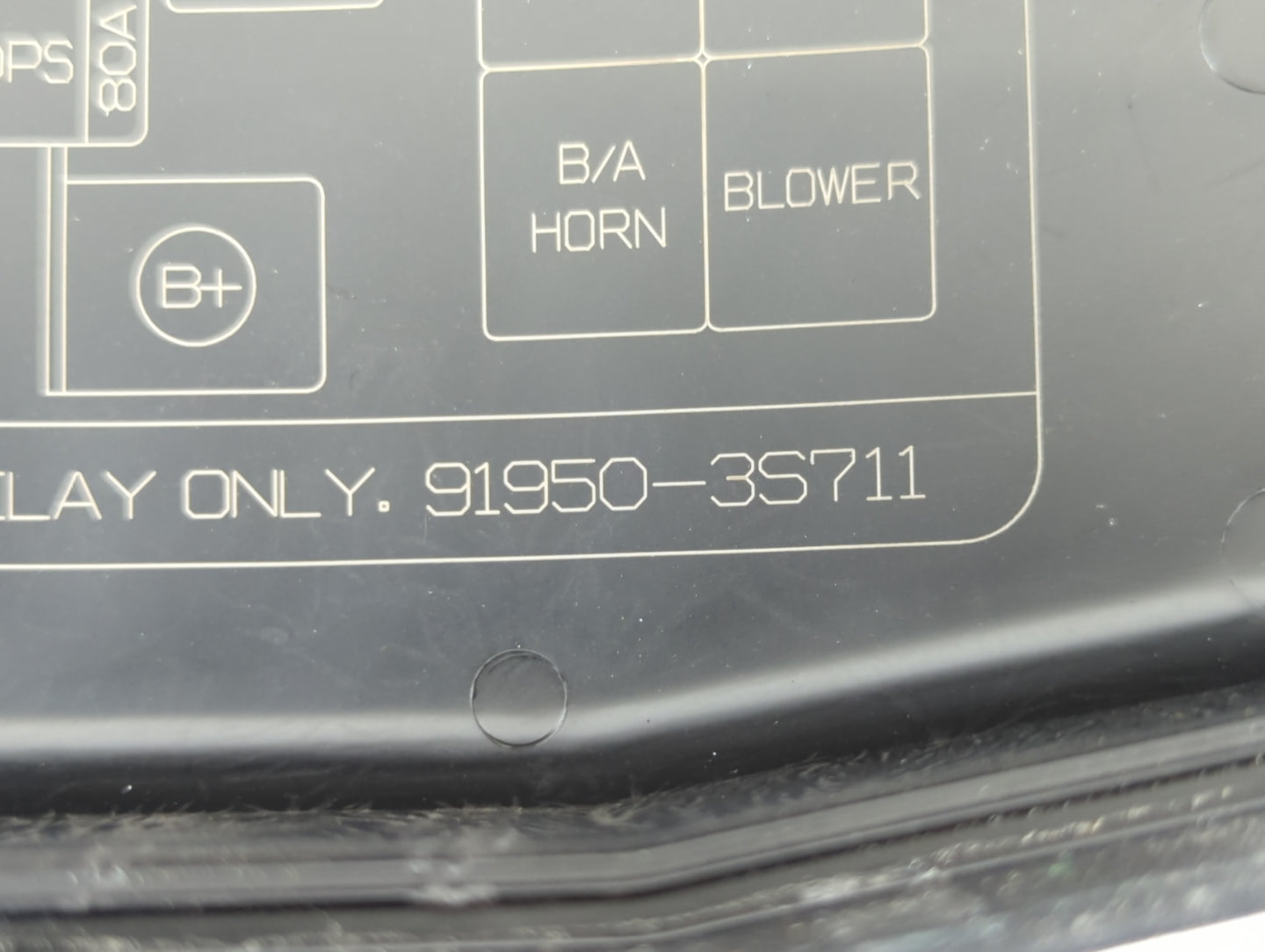 2011-2014 Hyundai Sonata Fusebox Fuse Box Panel Relay Module P/N:91950-3S711 Fits Fits 2011 2012 2013 2014 OEM Used Auto Par