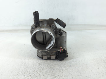 2011-2015 Hyundai Sonata Throttle Body P/N:35100-2G800 Fits Fits 2011 2012 2013 2014 2015 2016 OEM Used Auto Parts - Oemused