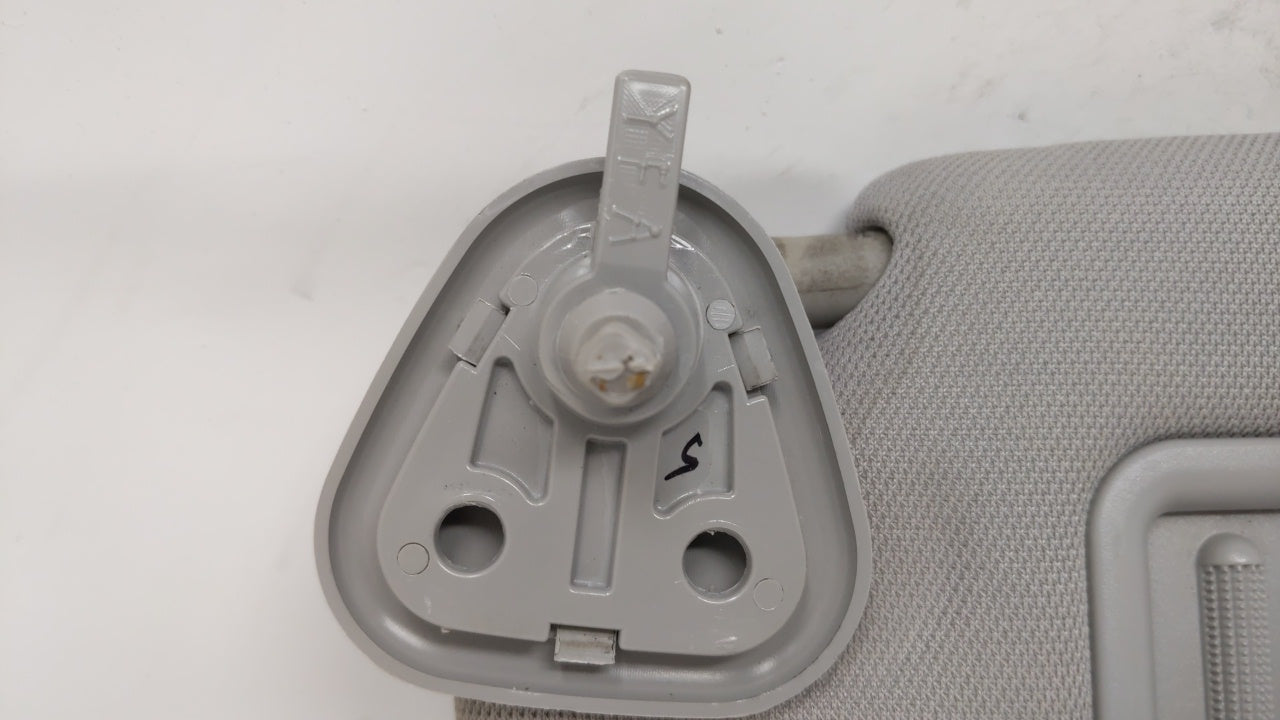 2011 Hyundai Sonata Sun Visor Shade Replacement Driver Left Mirror Fits OEM Used Auto Parts - Oemusedautoparts1.com