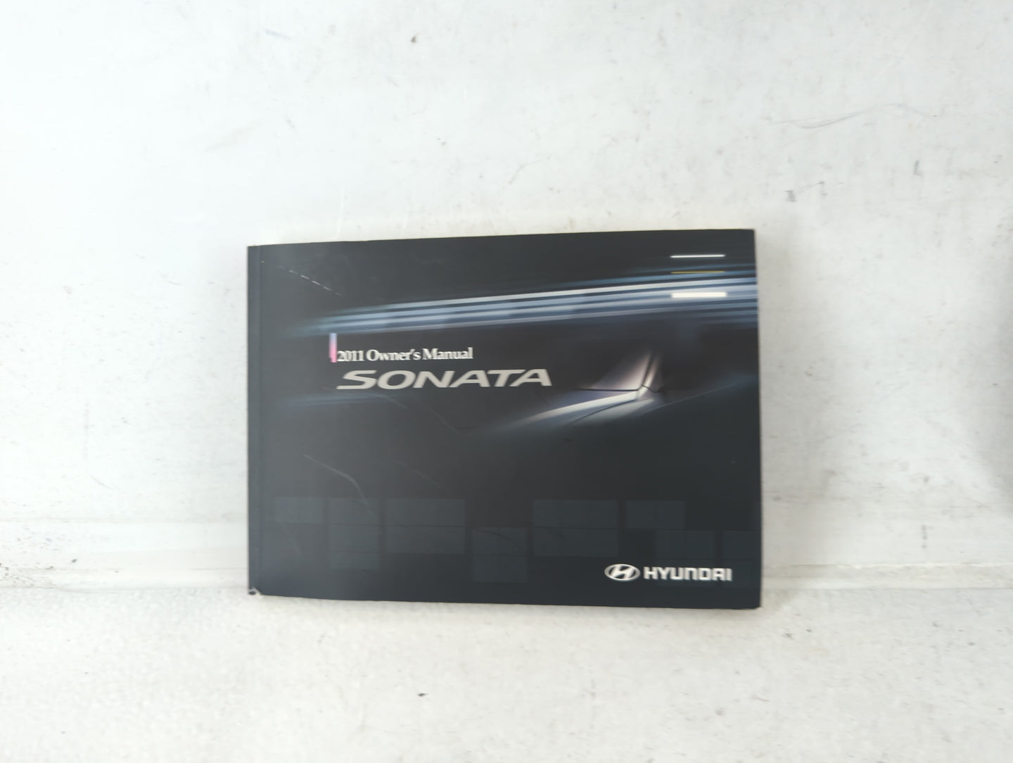 2011 Hyundai Sonata Owners Manual Book Guide P/N:A3SO-EU05E OEM Used Auto Parts - Oemusedautoparts1.com
