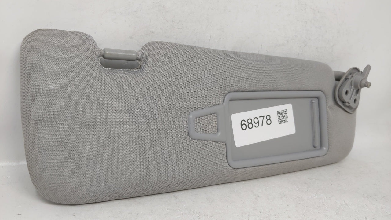 2011 Hyundai Sonata Sun Visor Shade Replacement Passenger Right Mirror Fits OEM Used Auto Parts - Oemusedautoparts1.com