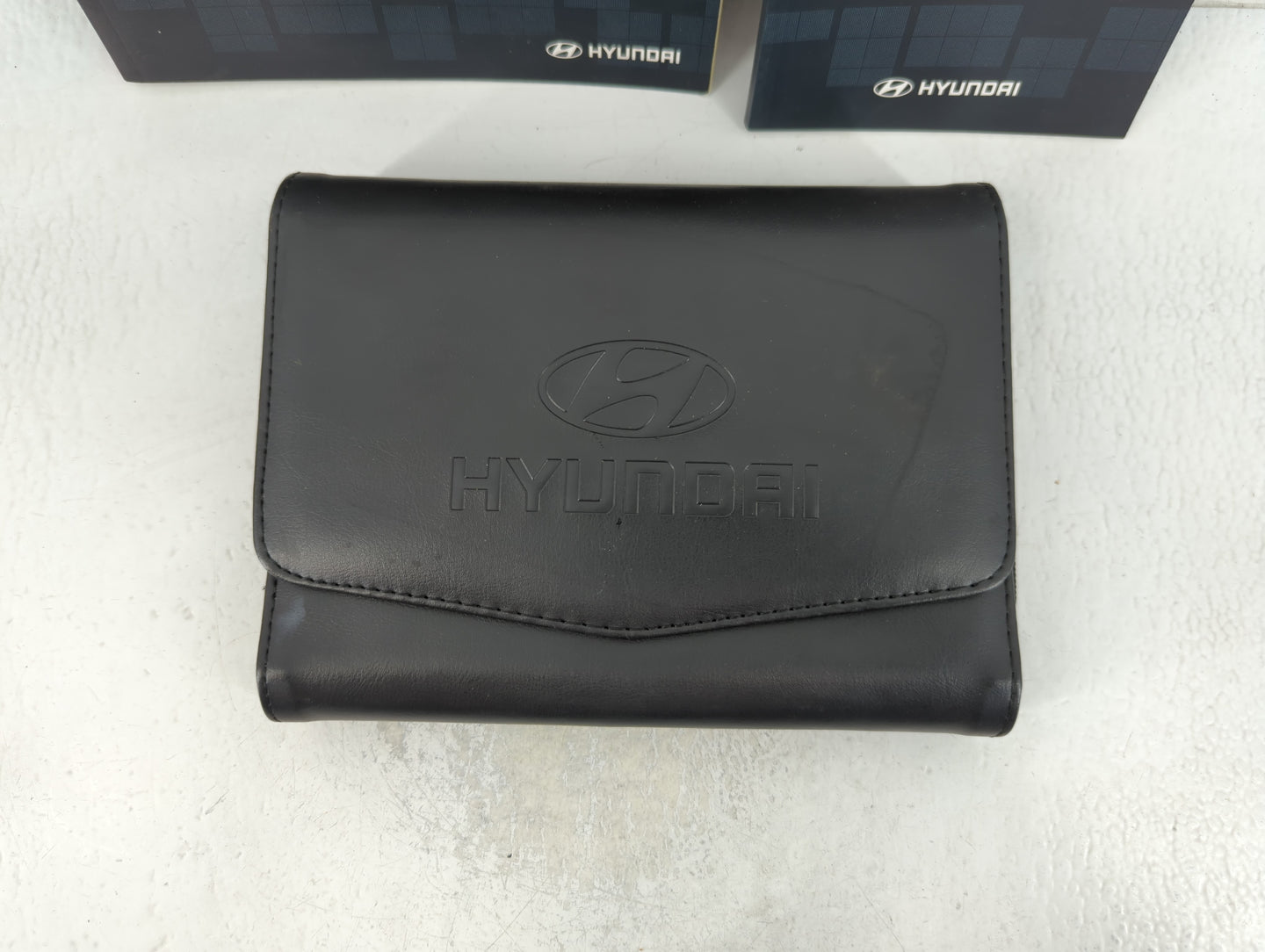 2011 Hyundai Sonata Owners Manual Book Guide P/N:A3SO-AU0NH OEM Used Auto Parts - Oemusedautoparts1.com