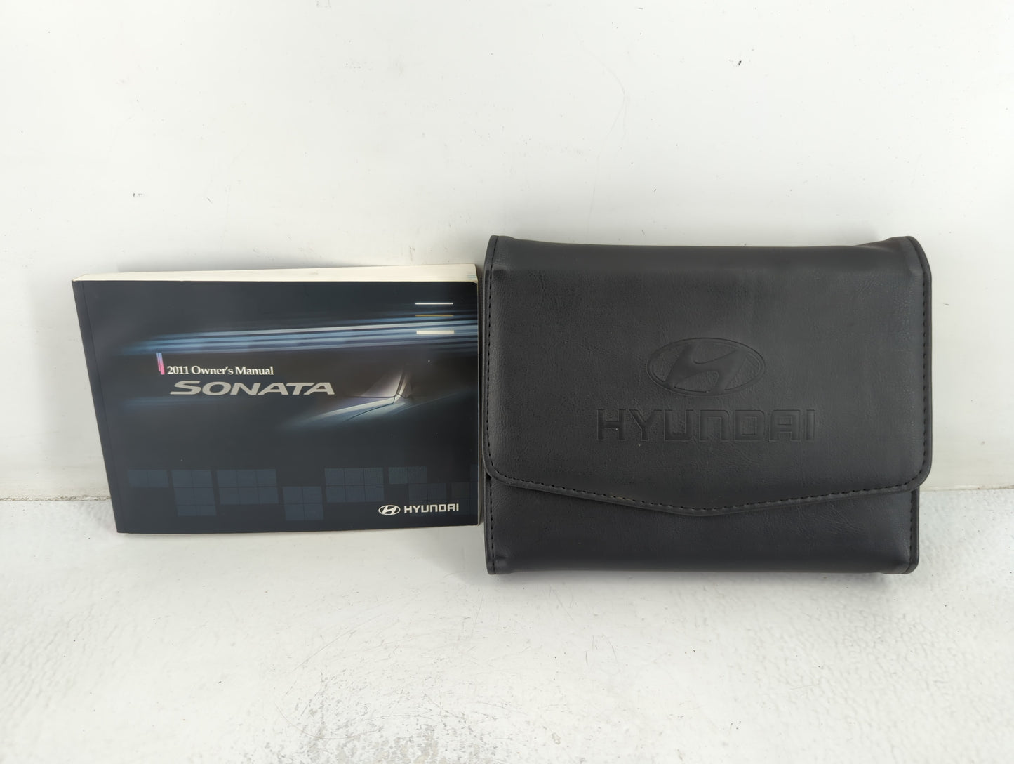 2011 Hyundai Sonata Owners Manual Book Guide P/N:A3S0-EU0DJ OEM Used Auto Parts - Oemusedautoparts1.com