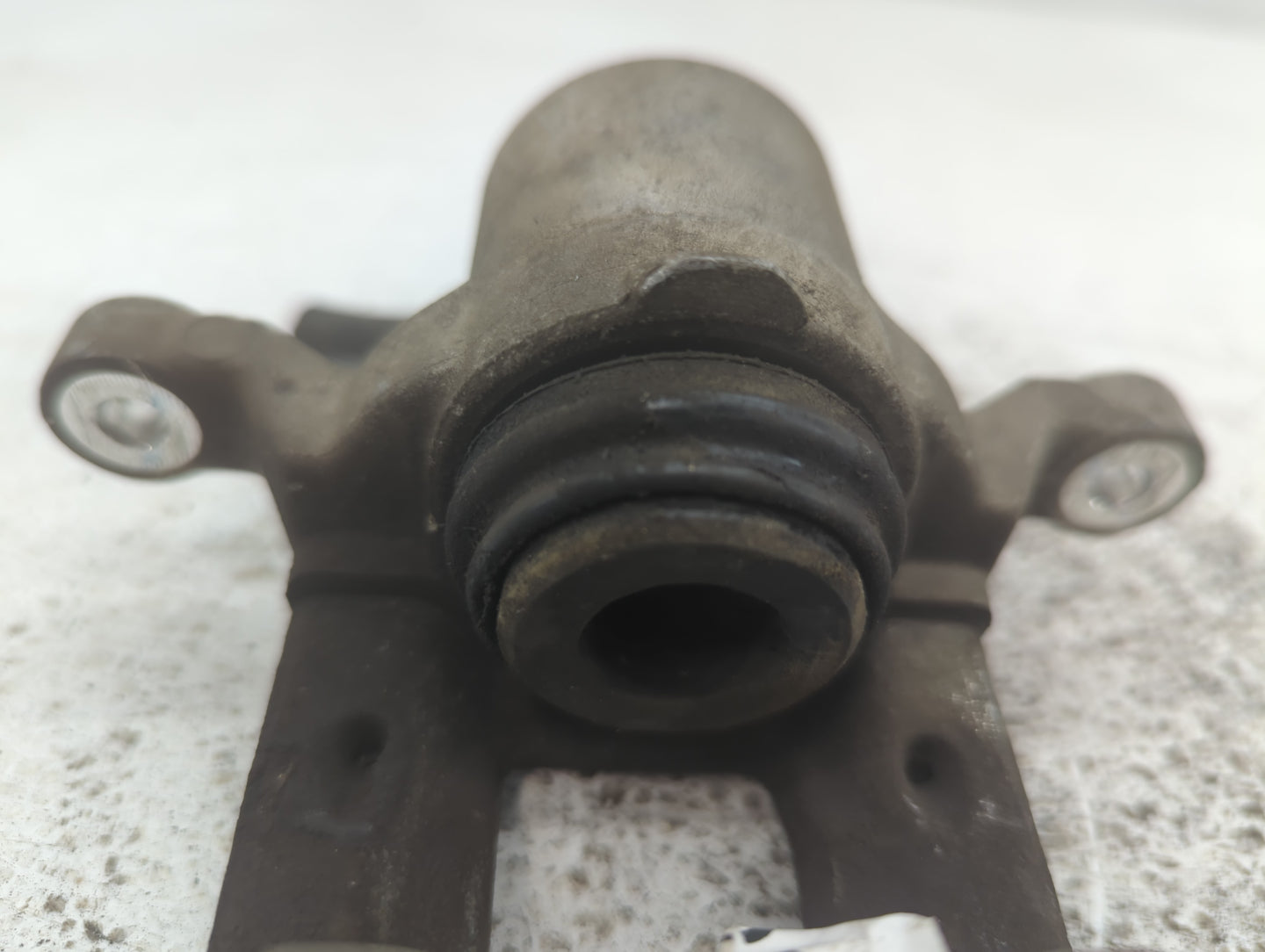 2011-2015 Hyundai Sonata Front Driver Left Brake Caliper 699927 - Oemusedautoparts1.com