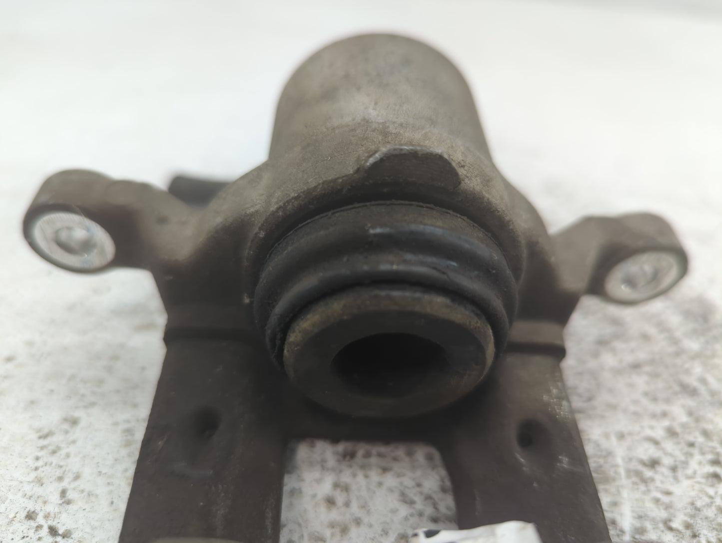 2011-2015 Hyundai Sonata Front Driver Left Brake Caliper 699927 - Oemusedautoparts1.com