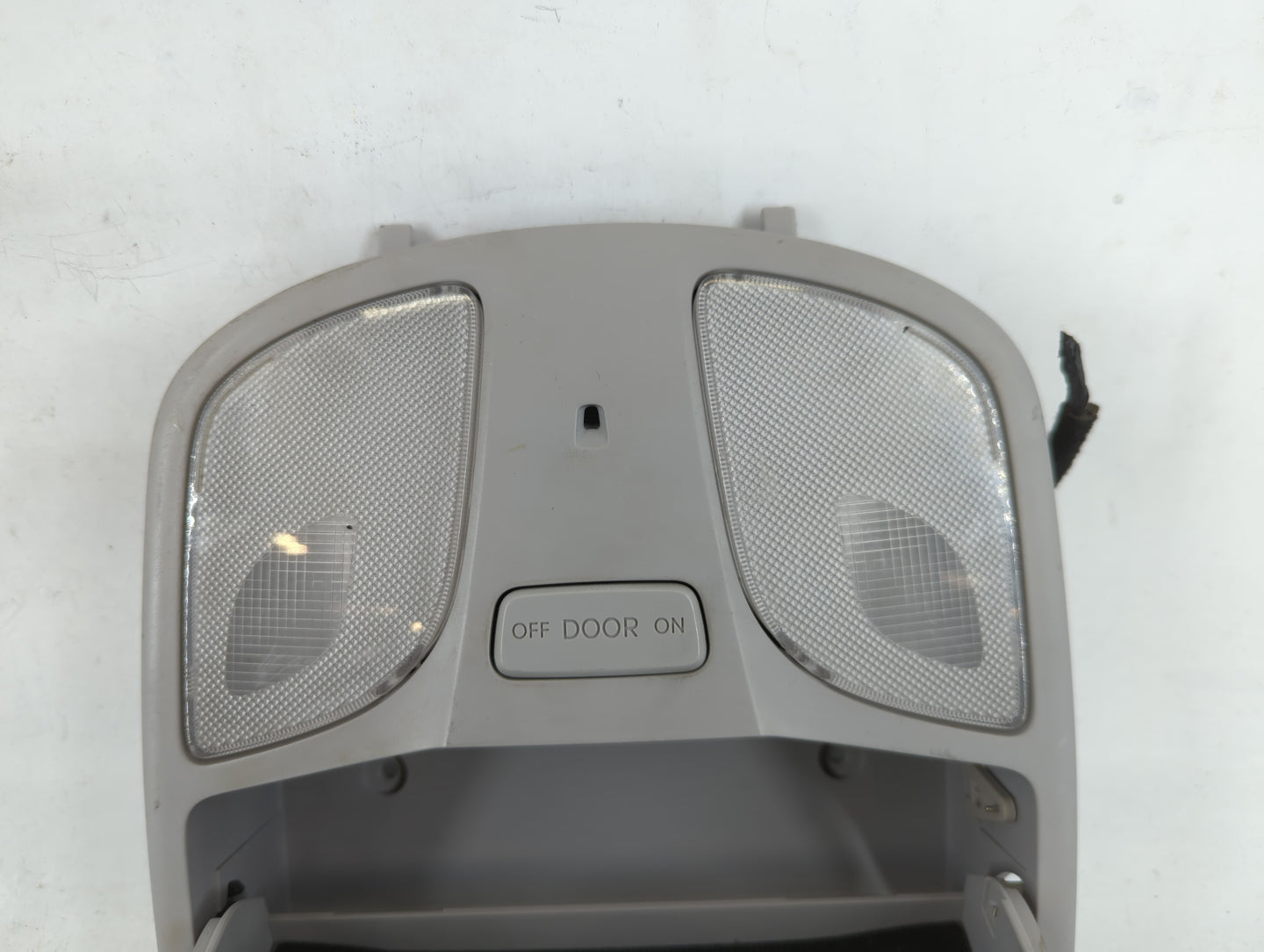 2011-2015 Hyundai Sonata Overhead Roof Console 717549 - Oemusedautoparts1.com
