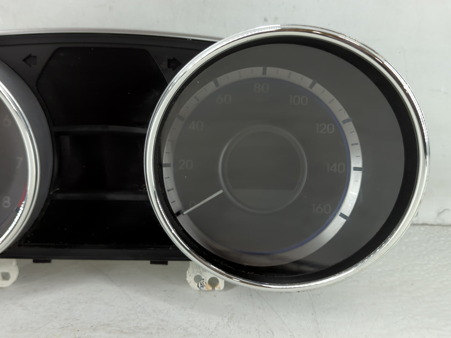 2011-2014 Hyundai Sonata Instrument Cluster Speedometer Gauges P/N:94001-3Q011 TN257460-1658 Fits Fits 2011 2012 2013 2014 O
