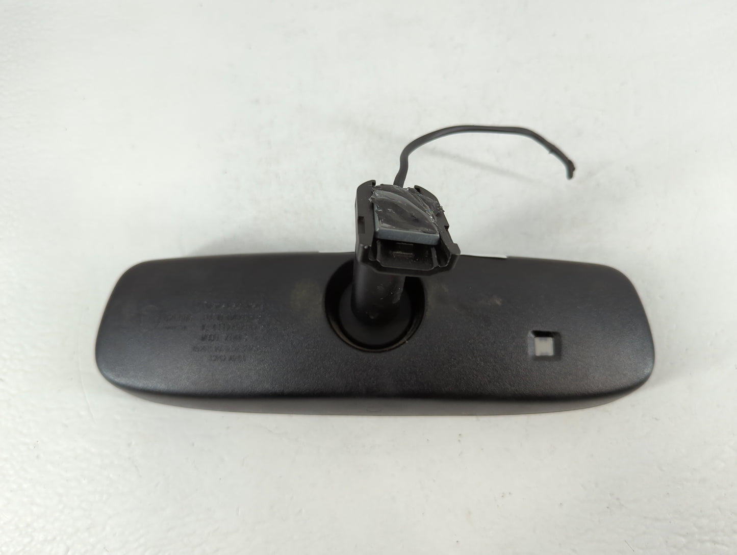 2011 Hyundai Sonata Interior Rear View Mirror Replacement OEM P/N:E11015894 Fits OEM Used Auto Parts - Oemusedautoparts1.com