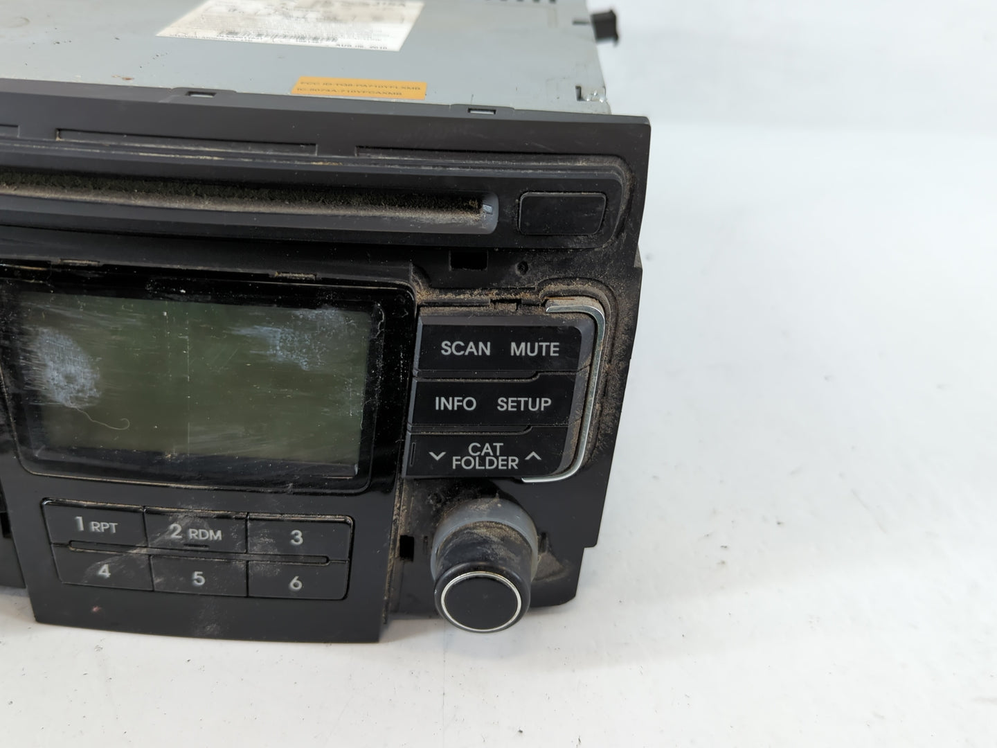 2011-2011 Hyundai Sonata Am Fm Cd Player Radio Receiver - Oemusedautoparts1.com