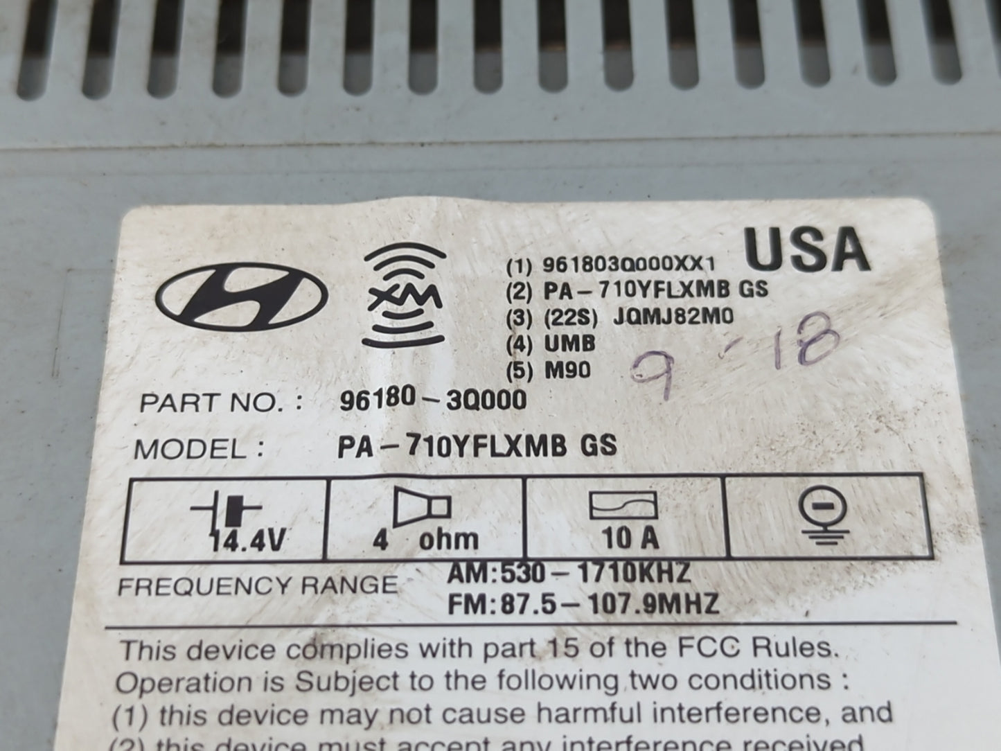 2011-2011 Hyundai Sonata Am Fm Cd Player Radio Receiver - Oemusedautoparts1.com
