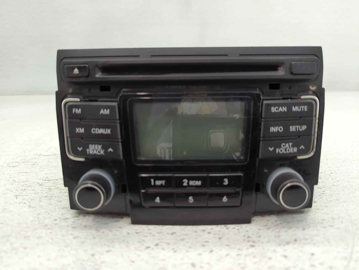 2011-2015 Hyundai Sonata Am Fm Cd Player Radio Receiver - Oemusedautoparts1.com