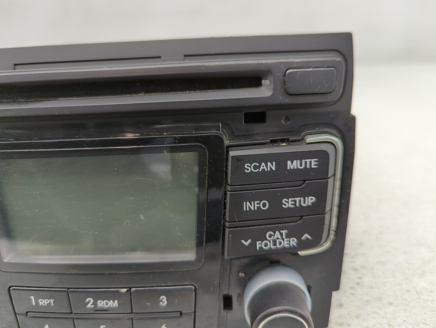 2011-2015 Hyundai Sonata Am Fm Cd Player Radio Receiver - Oemusedautoparts1.com