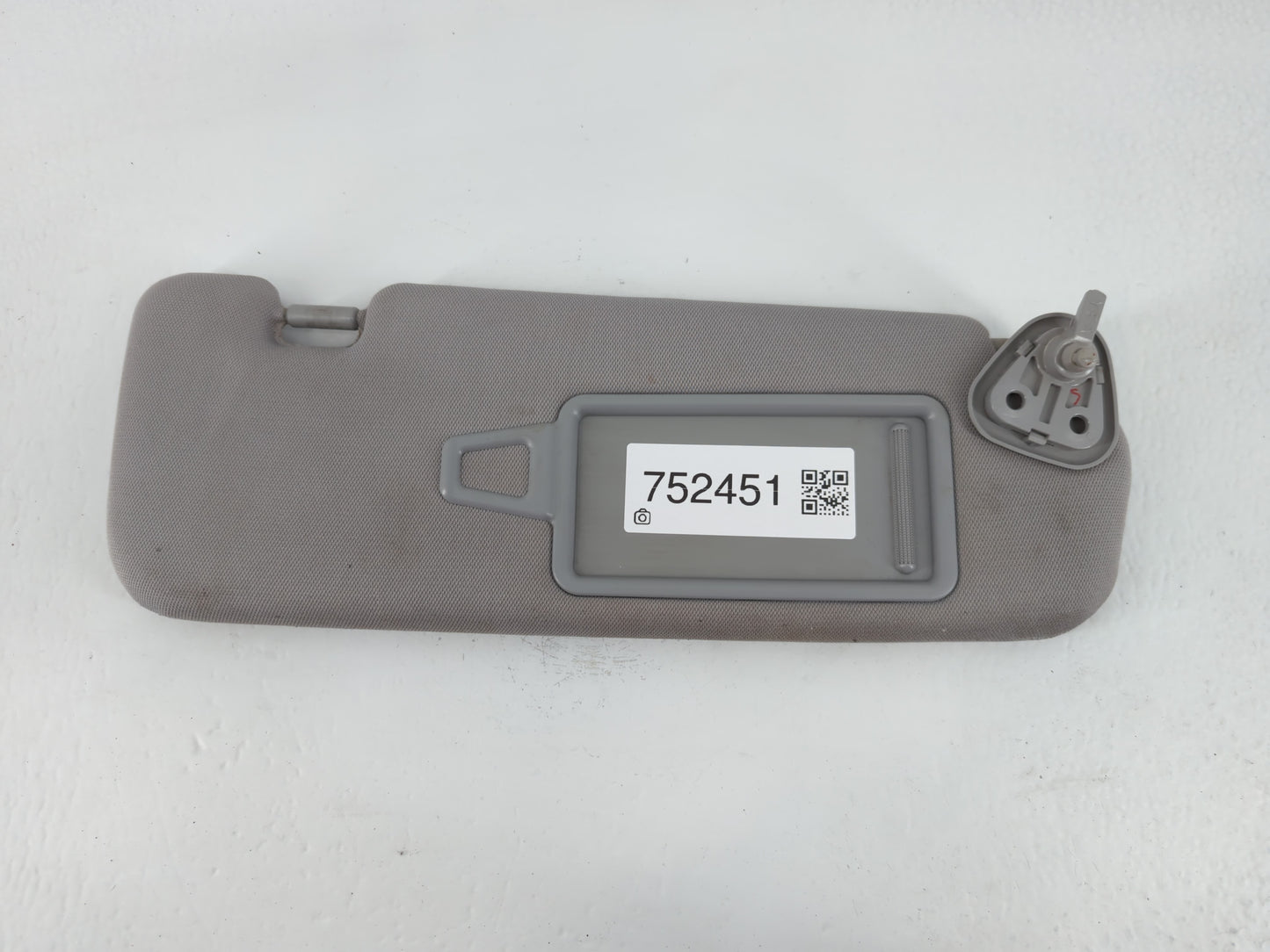 2011-2014 Hyundai Sonata Sun Visor Shade Replacement Passenger Right Mirror Fits Fits 2011 2012 2013 2014 OEM Used Auto Part
