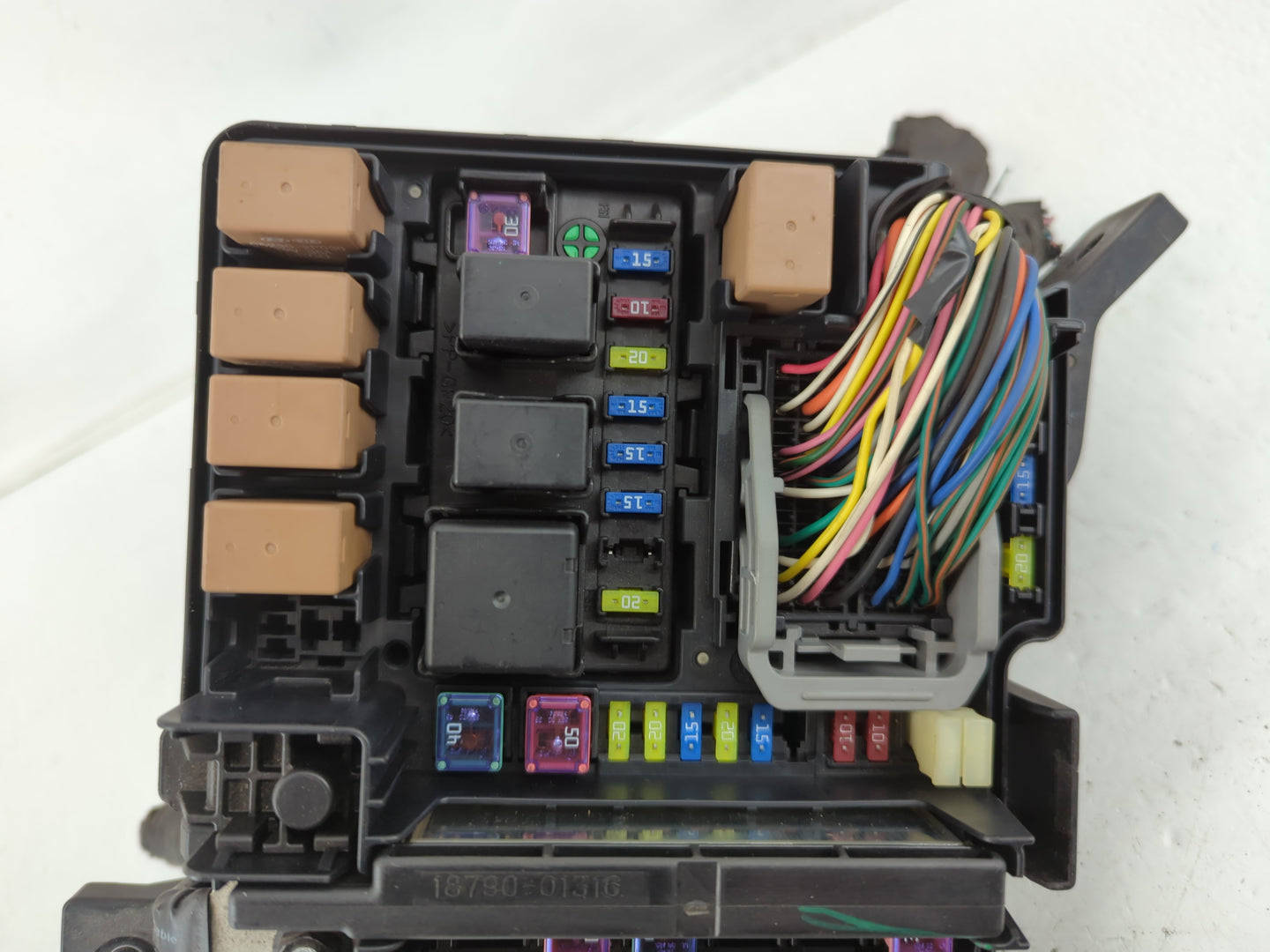 2011-2014 Hyundai Sonata Fusebox Fuse Box Panel Relay Module P/N:91950-3S711 Fits Fits 2011 2012 2013 2014 OEM Used Auto Par