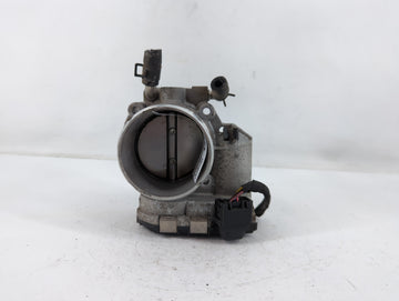 2011-2014 Hyundai Sonata Throttle Body P/N:35100-2G700 Fits Fits 2011 2012 2013 2014 2015 2016 OEM Used Auto Parts - Oemused