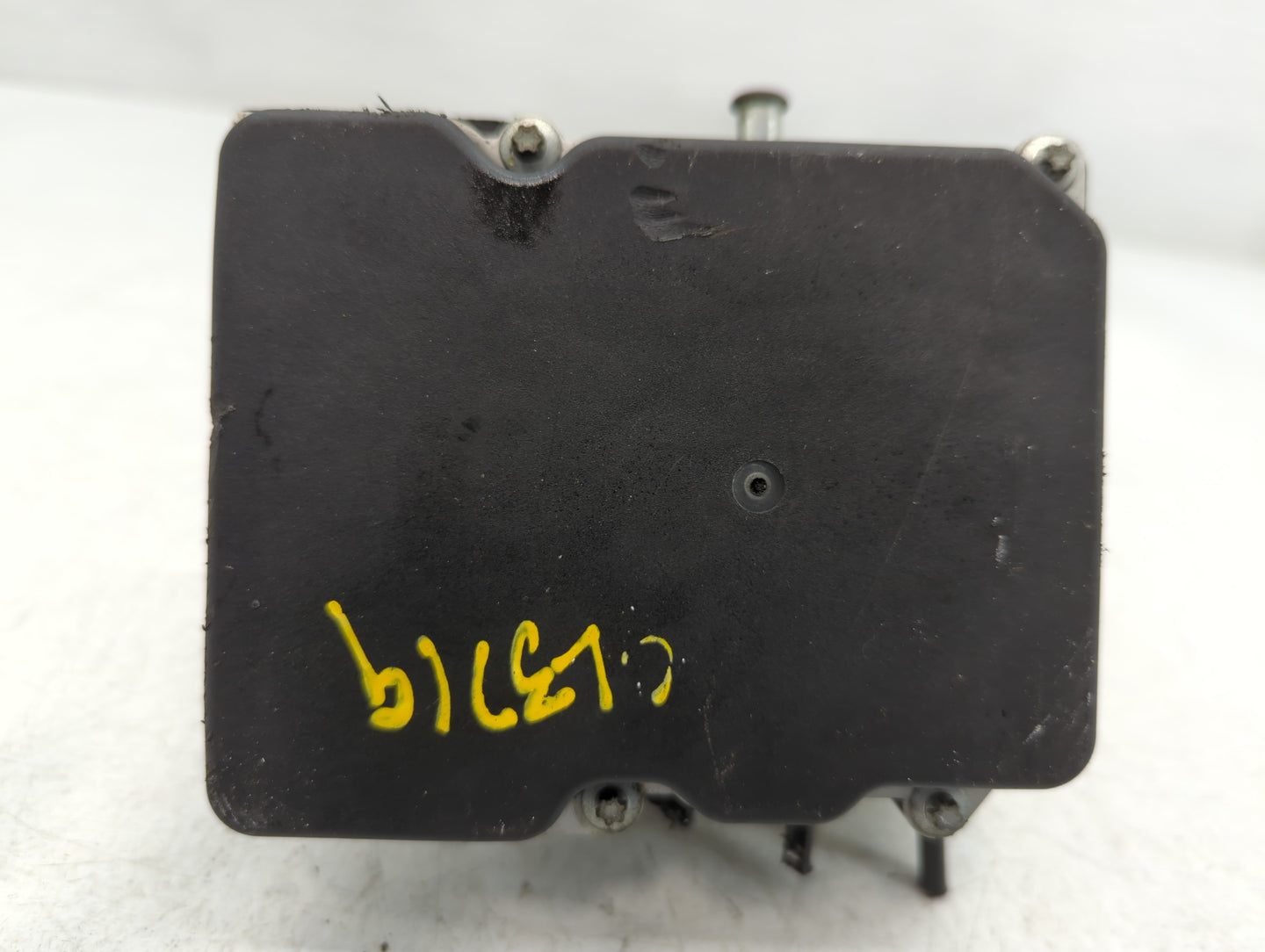 2011-2013 Hyundai Sonata ABS Pump Control Module Replacement P/N:10320 10924 0 265 951 747 Fits Fits 2011 2012 2013 OEM Used