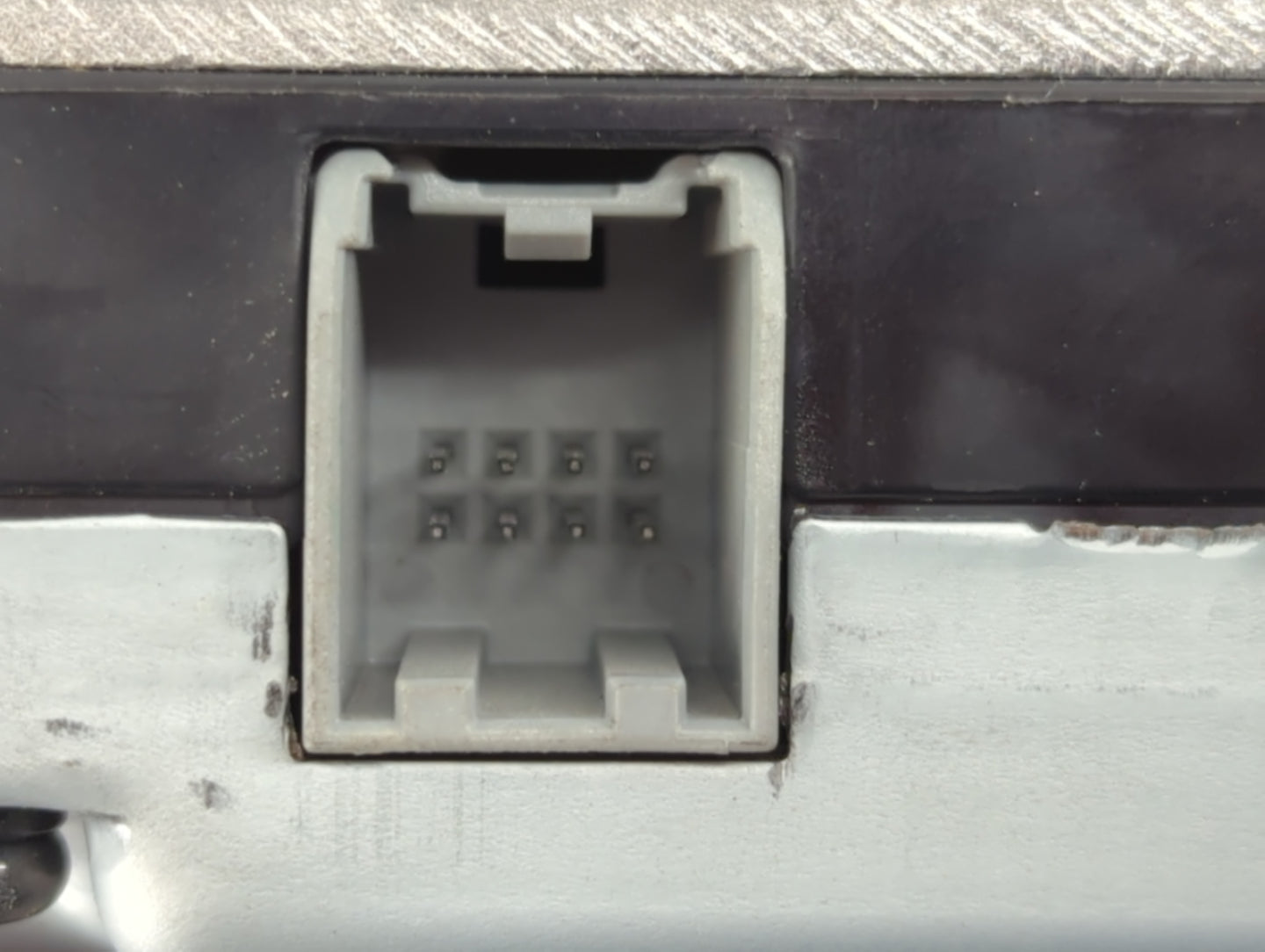 2011-2014 Hyundai Sonata Body Control Module Bcm Inner Cabin Fuse Box - Oemusedautoparts1.com