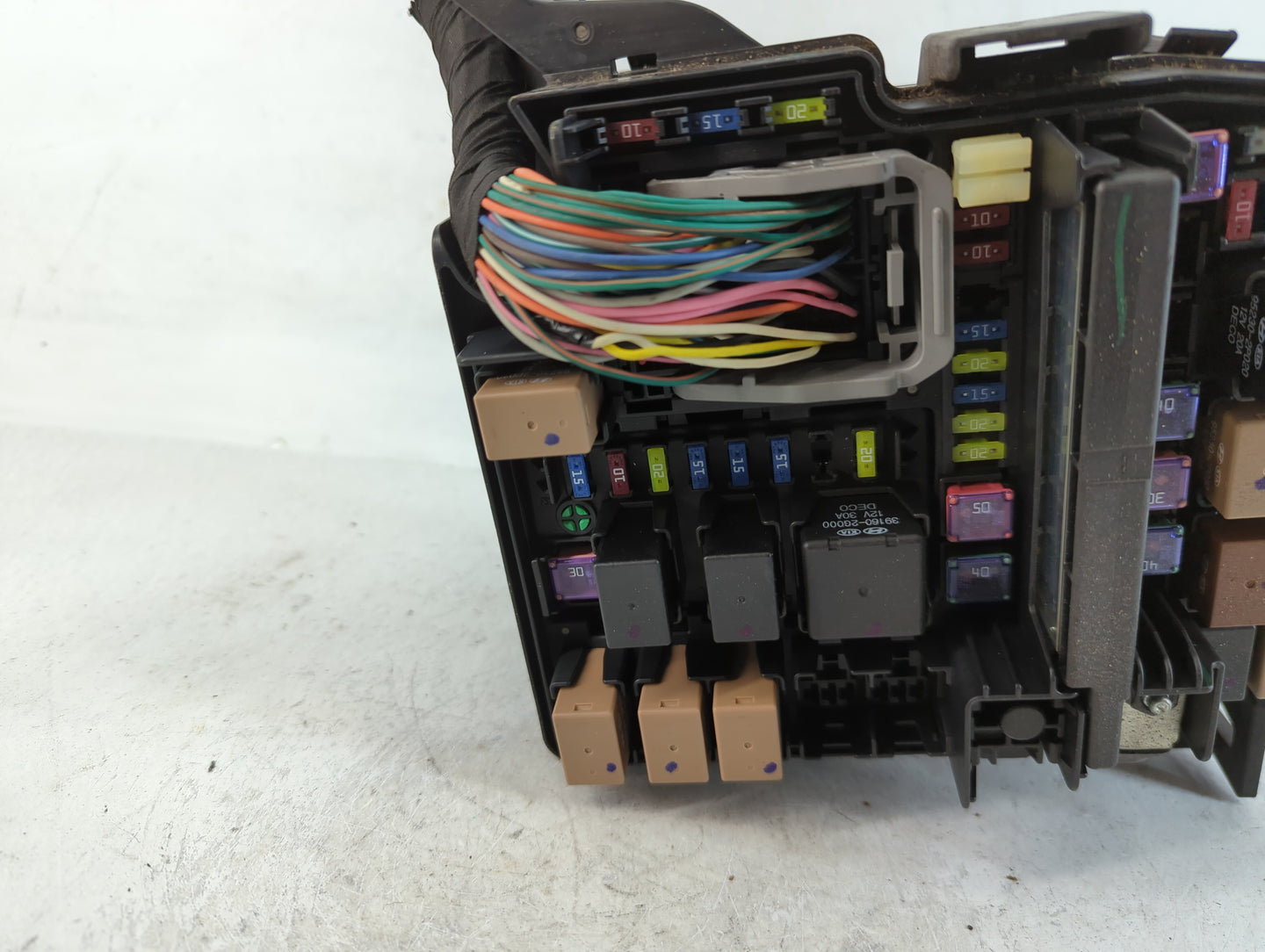 2011-2014 Hyundai Sonata Fusebox Fuse Box Panel Relay Module P/N:91950-3S740 Fits Fits 2011 2012 2013 2014 OEM Used Auto Par