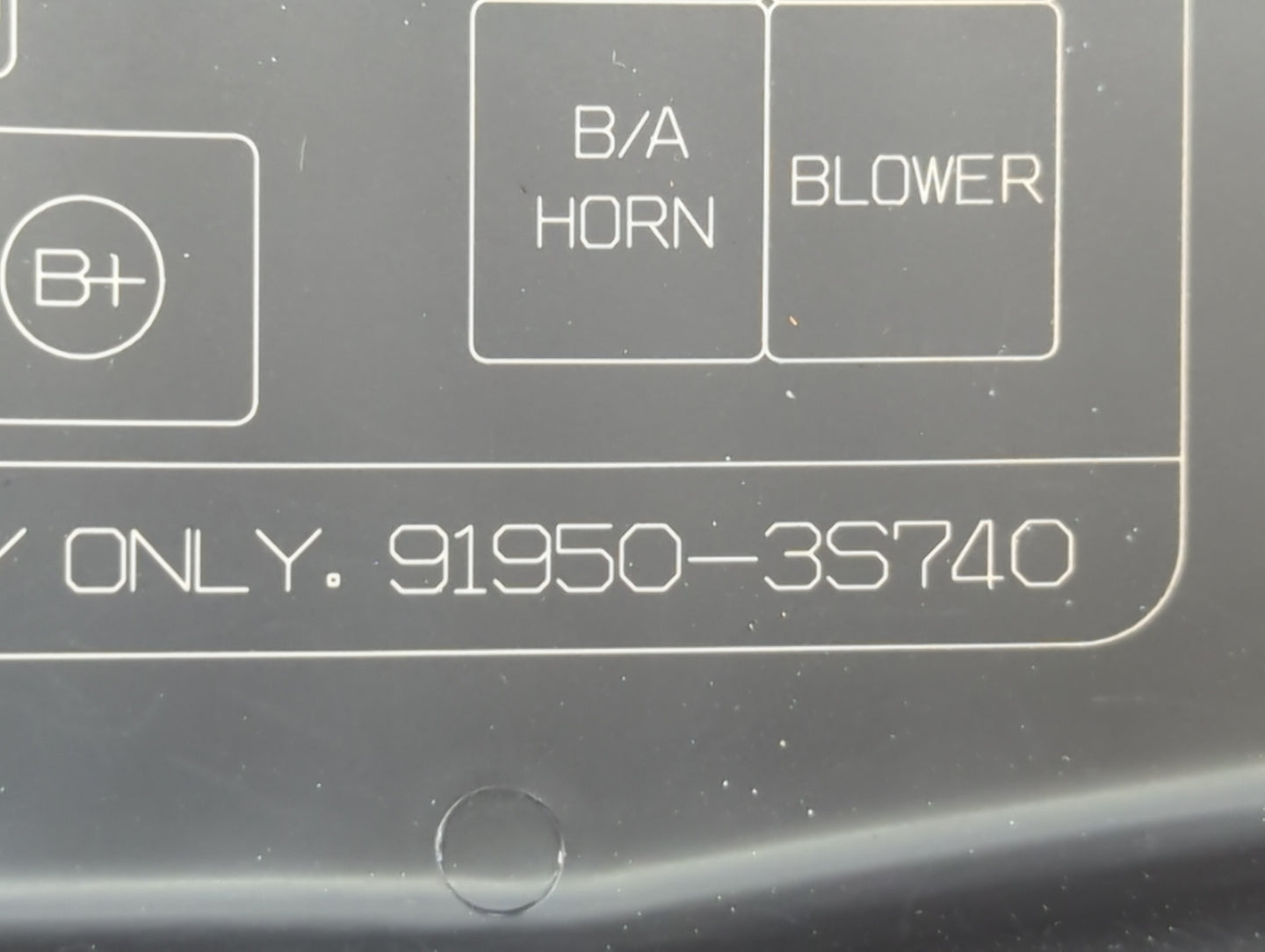 2011-2014 Hyundai Sonata Fusebox Fuse Box Panel Relay Module P/N:91950-3S740 Fits Fits 2011 2012 2013 2014 OEM Used Auto Par