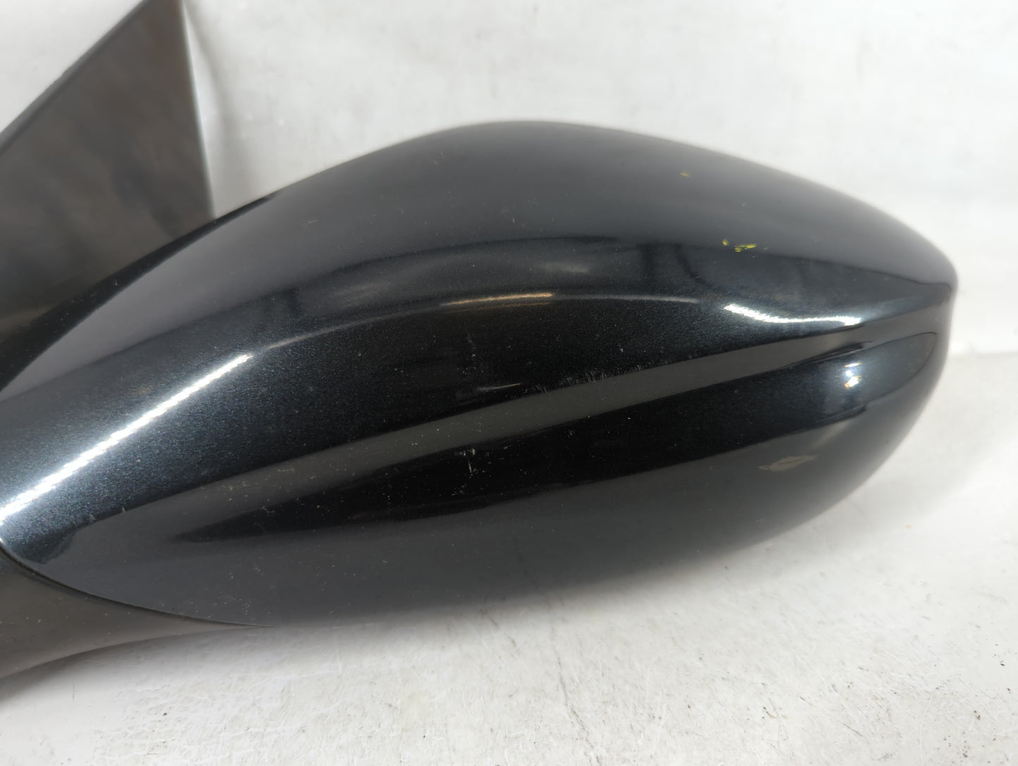 2011-2014 Hyundai Sonata Driver Side View Mirror - Left Door Mirror OEM Used - Oemusedautoparts1.com