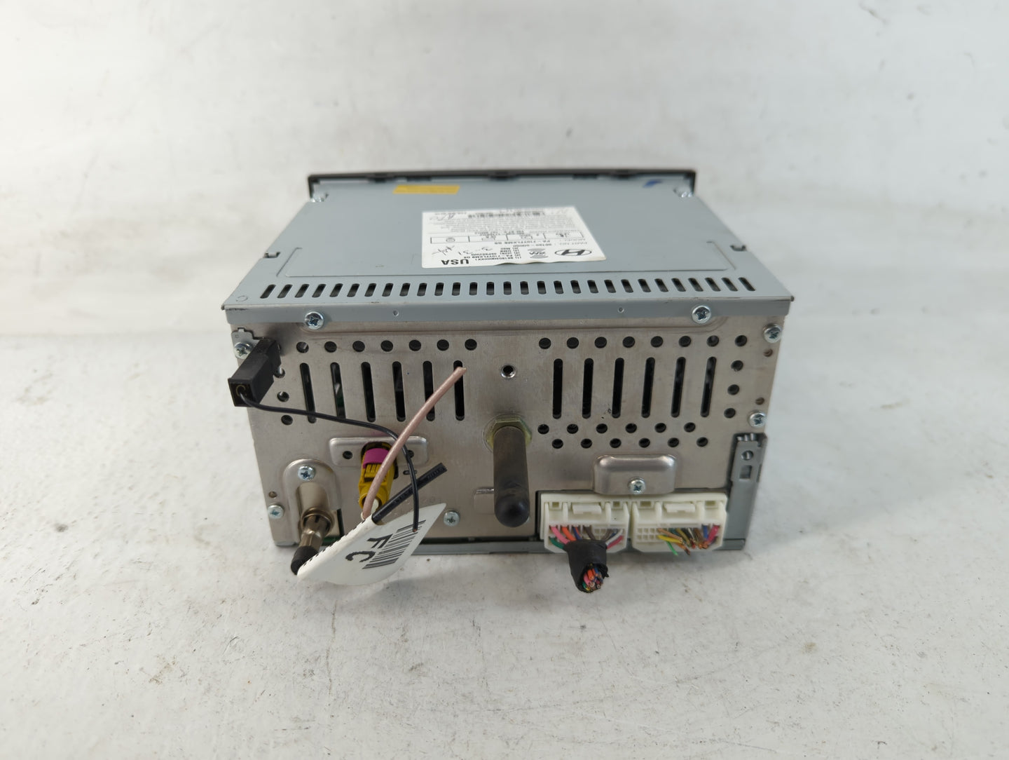 2011 Hyundai Sonata Radio AM FM Cd Player Receiver Replacement P/N:96180-3Q000 Fits OEM Used Auto Parts - Oemusedautoparts1.