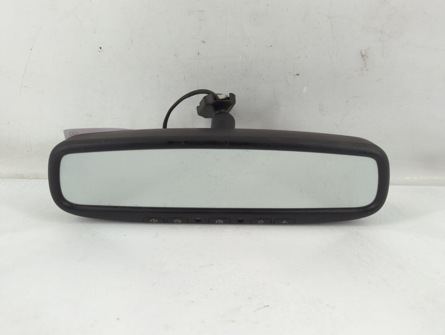 2011 Hyundai Sonata Interior Rear View Mirror Replacement OEM P/N:E11026006 Fits OEM Used Auto Parts - Oemusedautoparts1.com